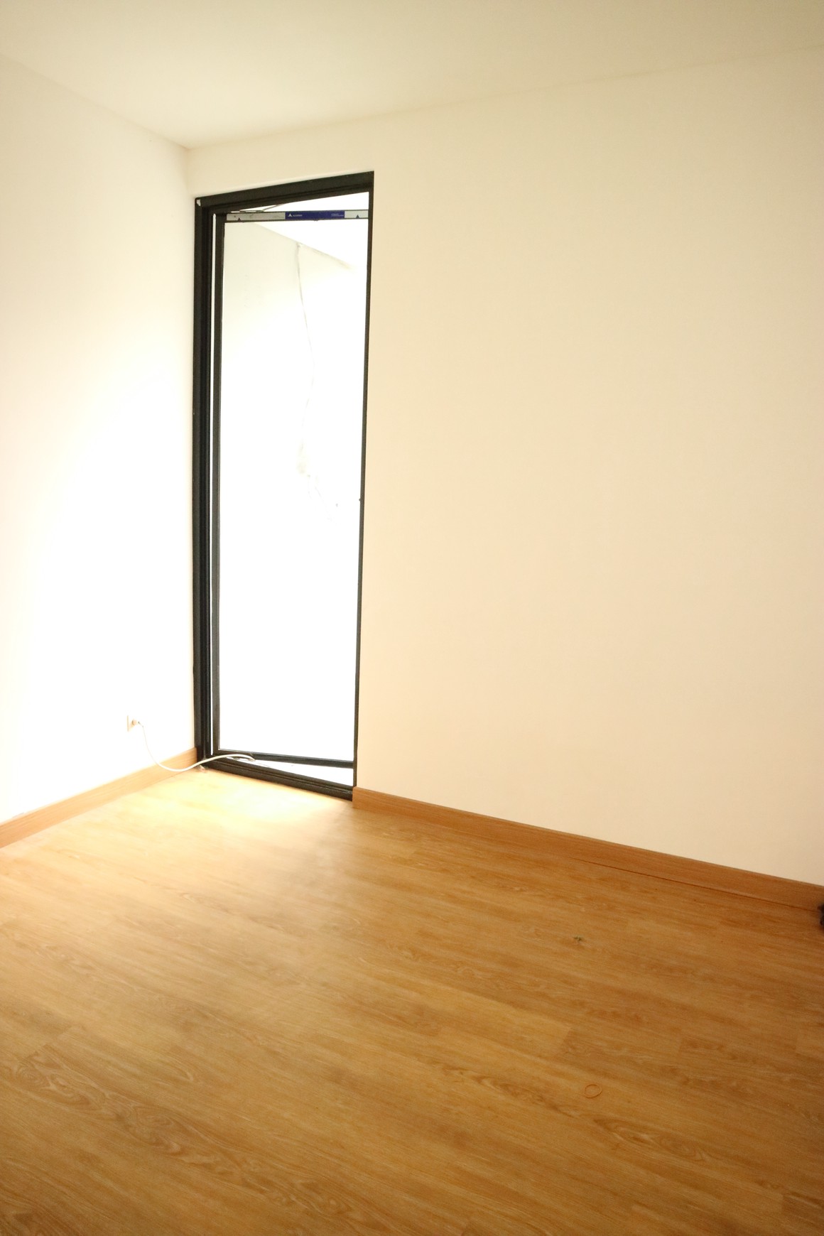 Dijual Rumah Siap Huni Dian Istana Wiyung Surabaya Barat