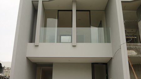 Dijual Rumah Baru Graha Green Garden Wiyung Surabaya Barat