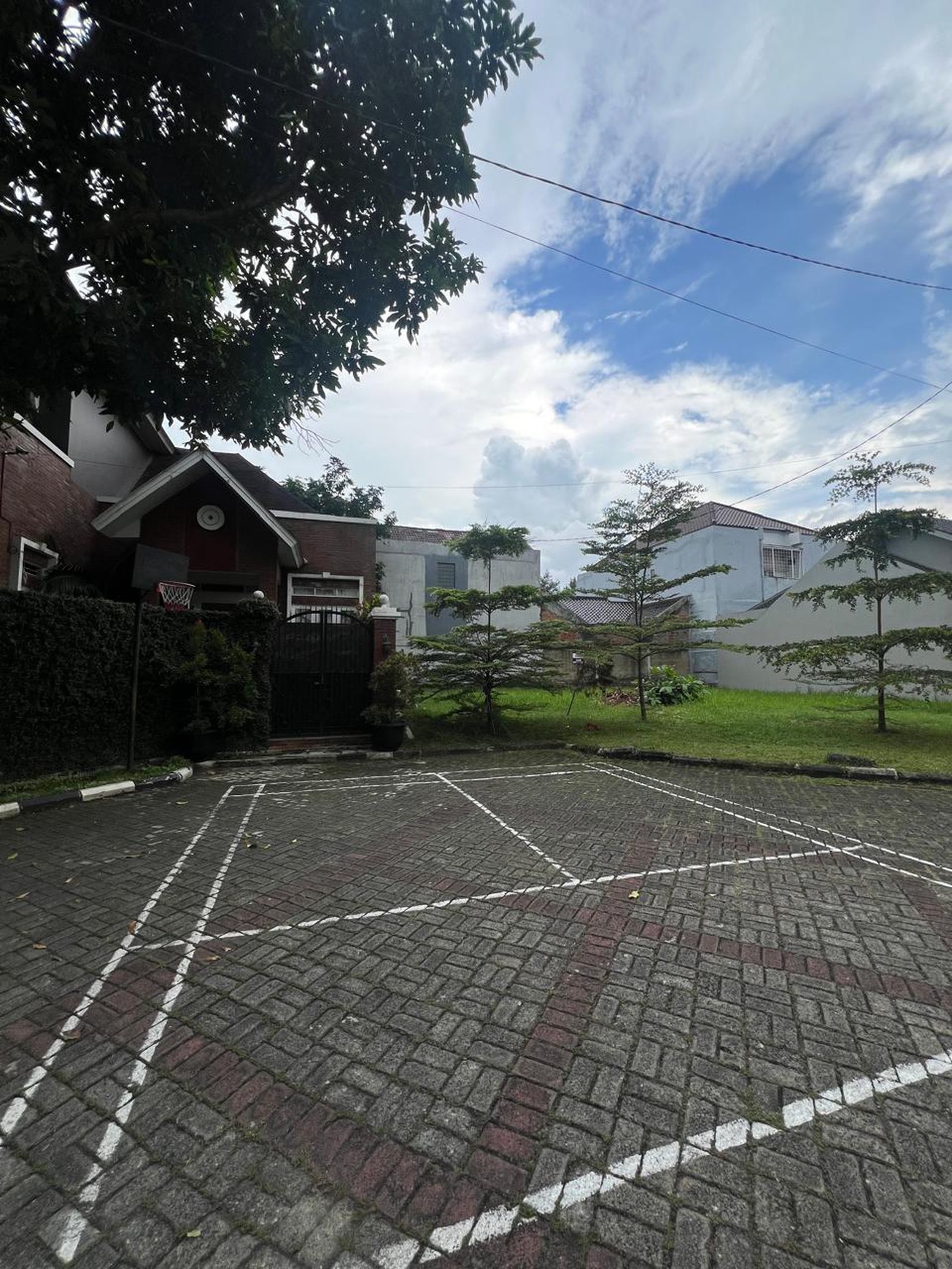 Kavling Private aman Nyaman Griya Loka BSD city