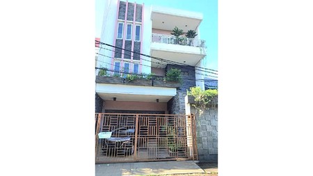 Rumah Taman Surya, Kalideres