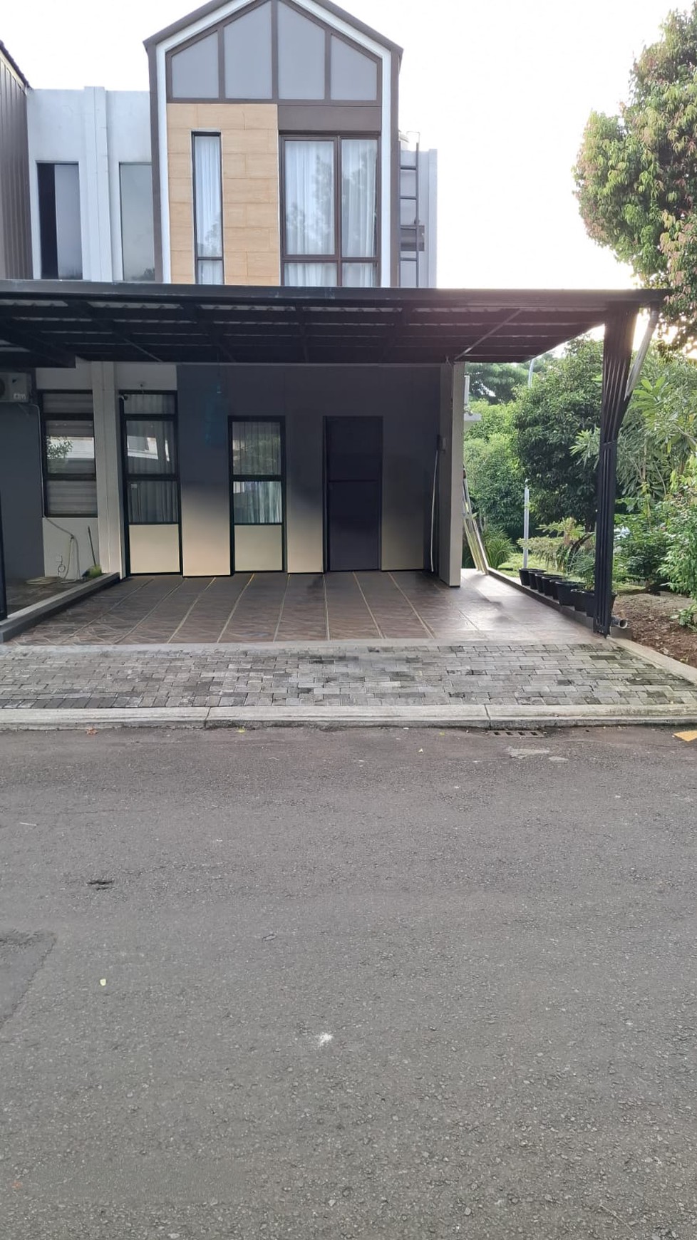 Rumah Baru Renovasi Rapih Castilla Nuevo BSD city