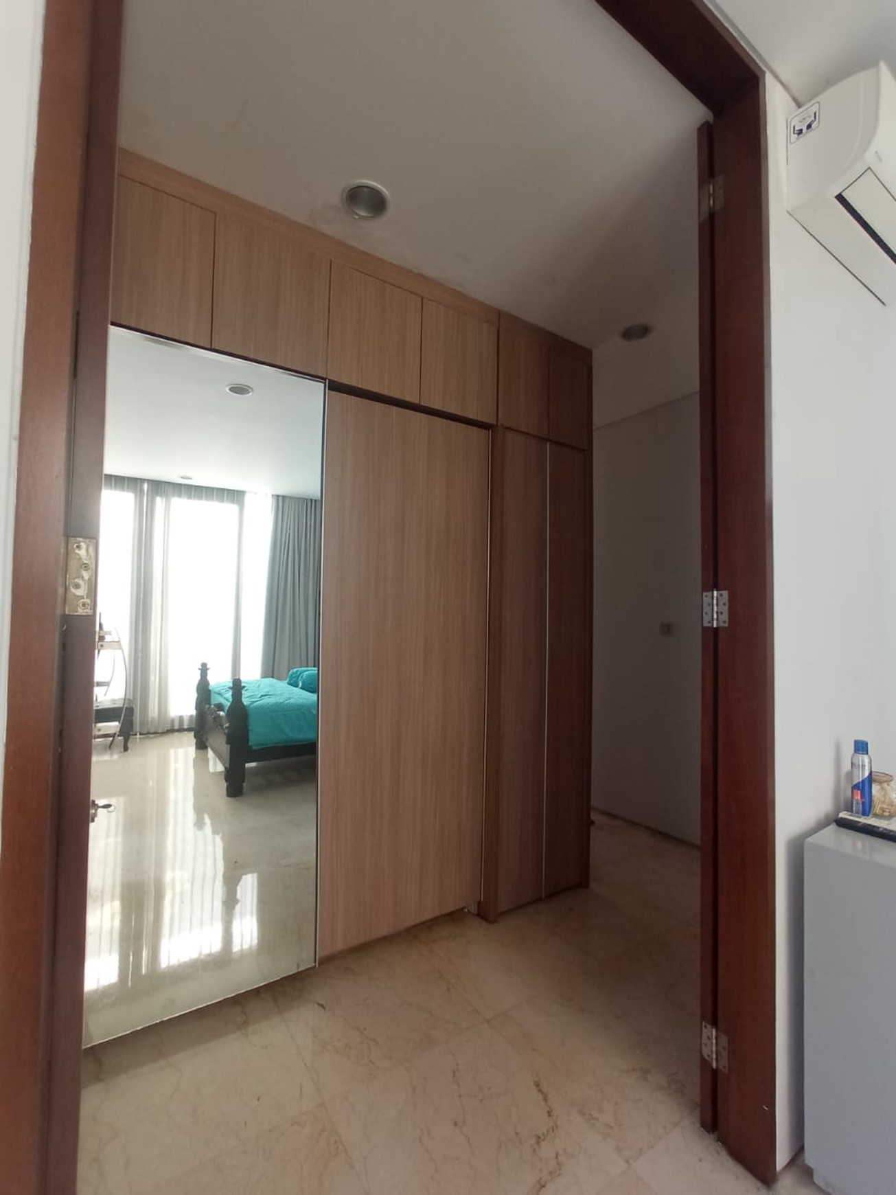 Rumah nyaman dalam townhouse Kemang, jaksel