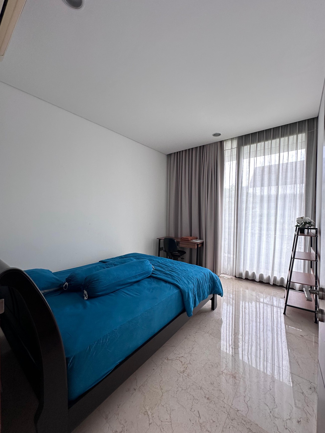Rumah nyaman dalam townhouse Kemang, jaksel
