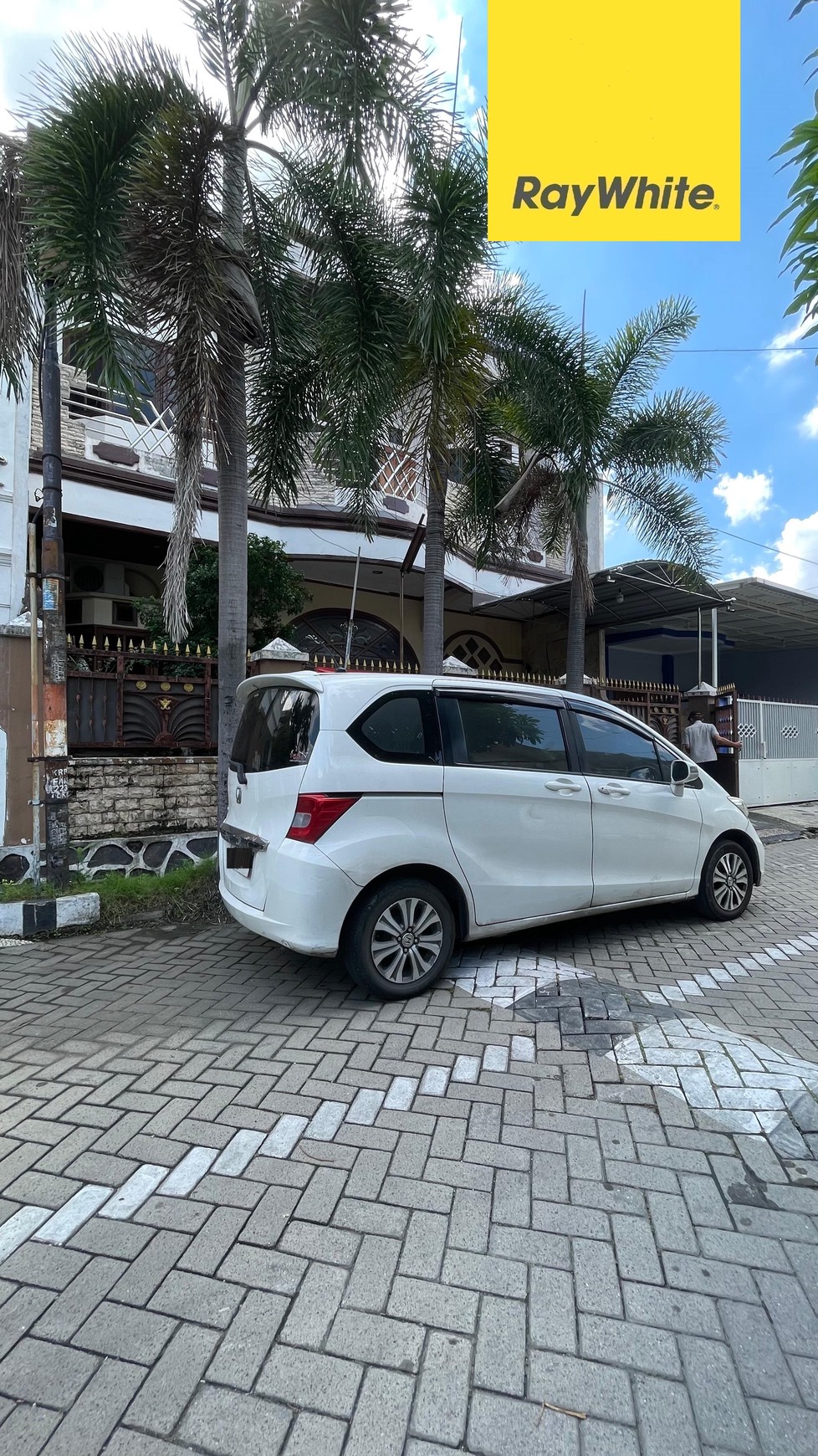 Aset Lelang Rumah Di Griya Kebraon Selatan Surabaya