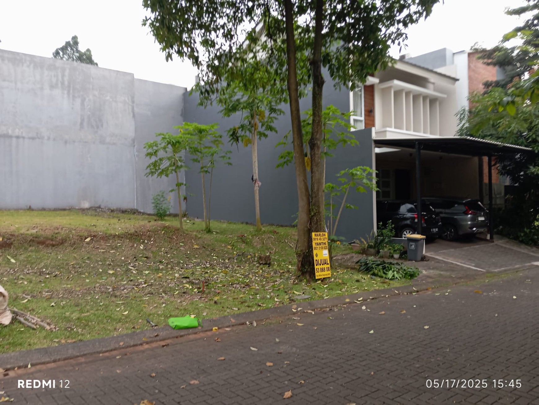 Kavling badan kecil The green BSD city Depan taman