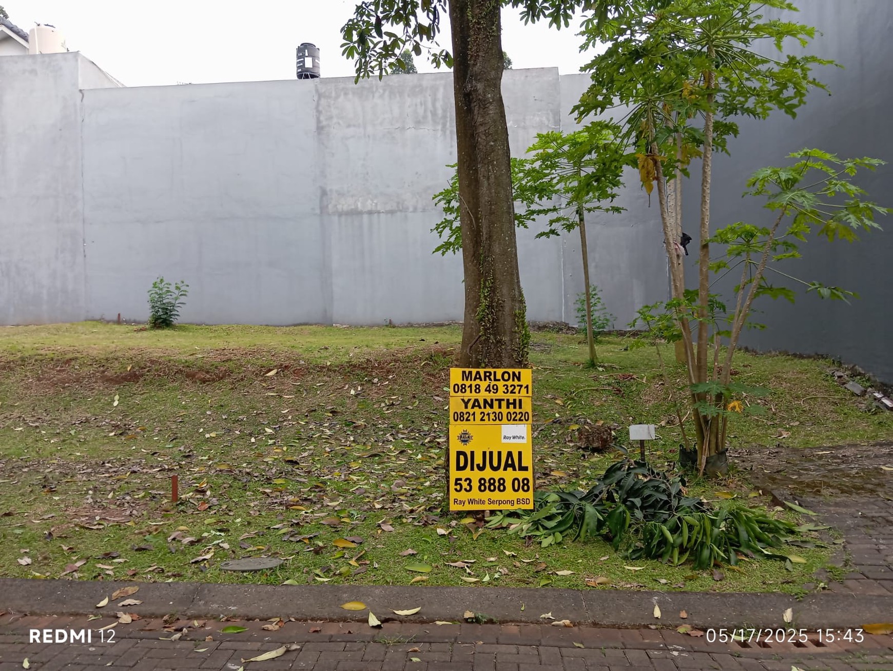 Kavling badan kecil The green BSD city Depan taman