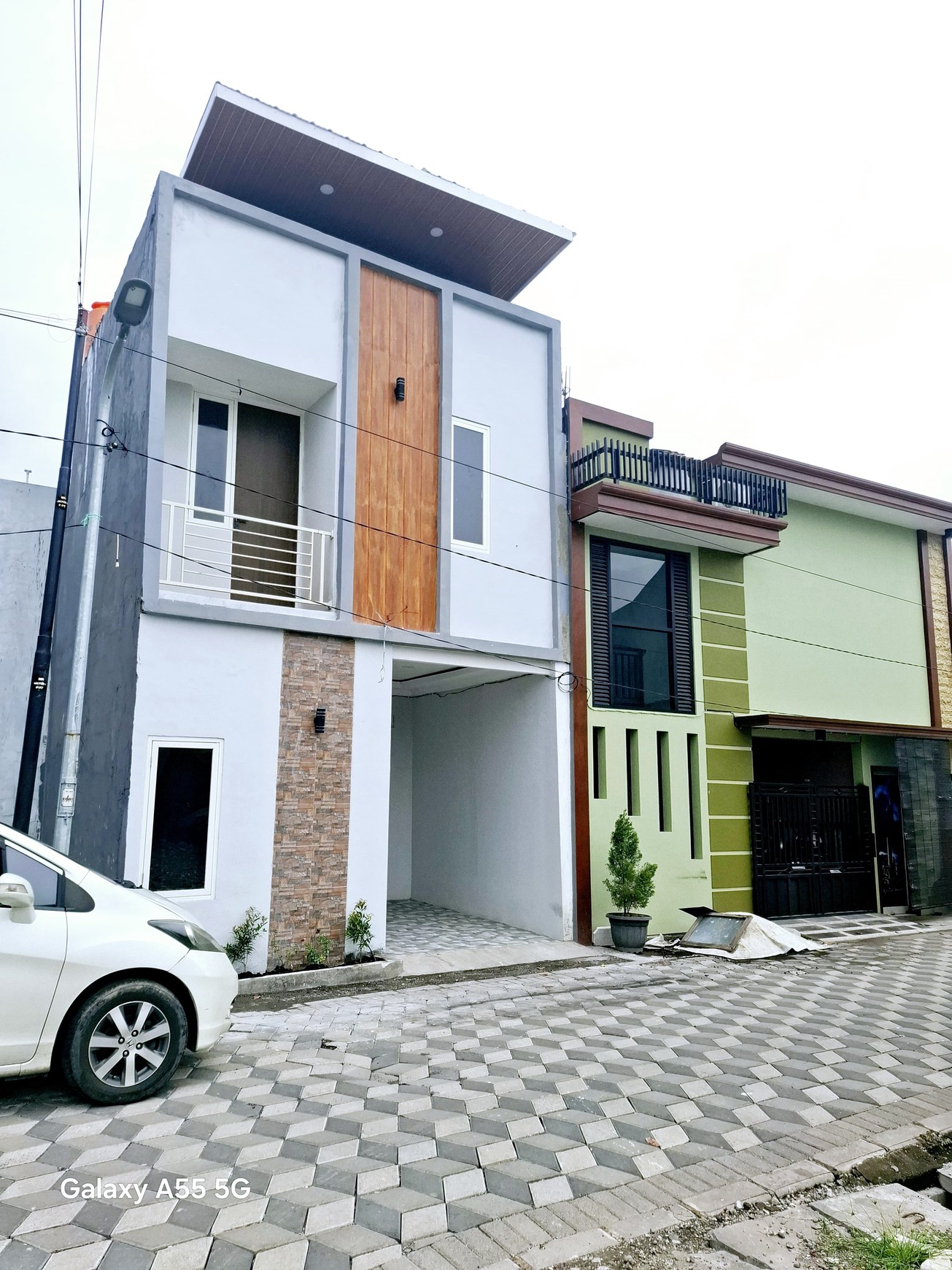 Rumah Dijual Rungkut Surabaya Rp 400 Juta: Strategis & Siap Huni!