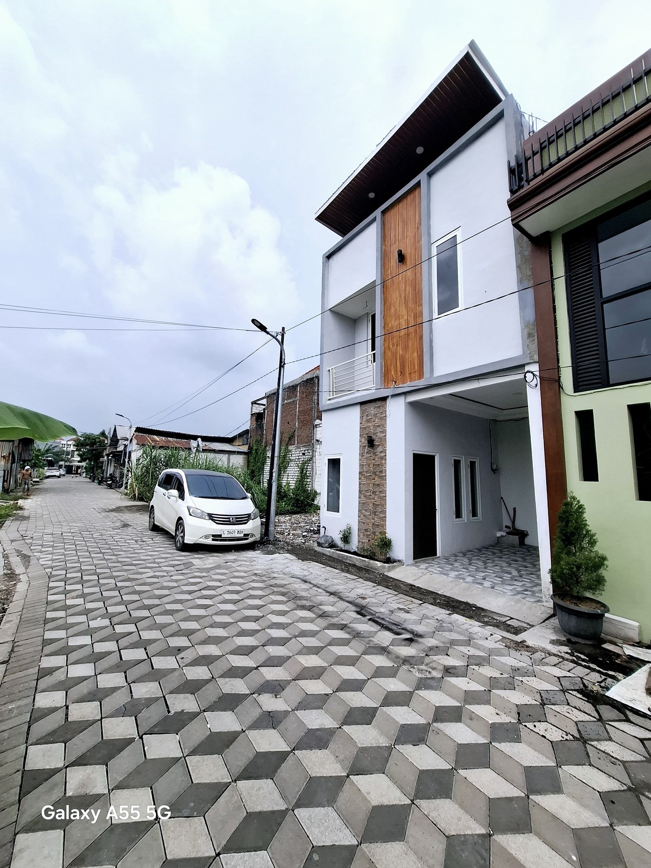 Rumah Dijual Rungkut Surabaya Rp 400 Juta: Strategis & Siap Huni!