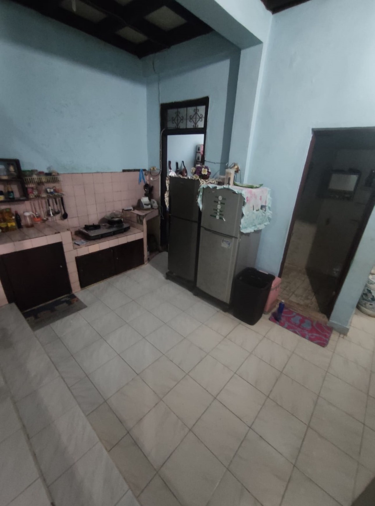 Rumah Halaman Luas di Komp Pajak Jl Kutilang - Jurangmangu Timur - Pondok Aren.