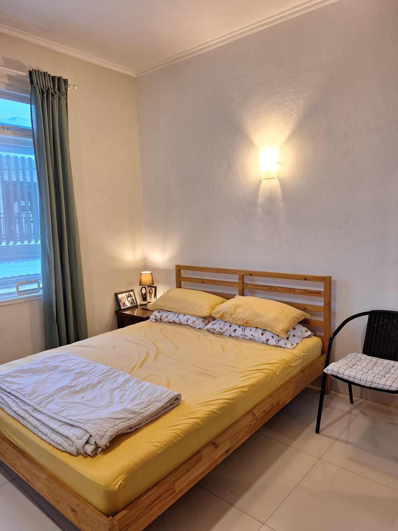 Rumah Cantik Posisi HOOK Siap Huni dengan Hunian Nyaman @Bintaro Sektor 4