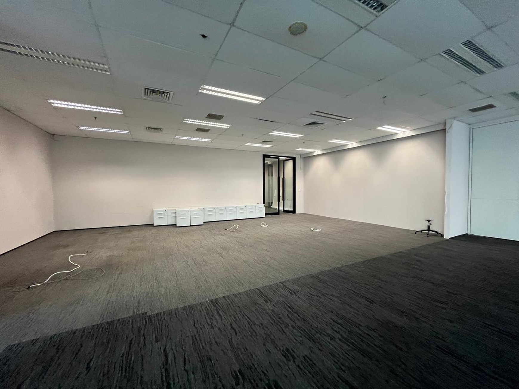 Office Space di Sahid Sudirman 