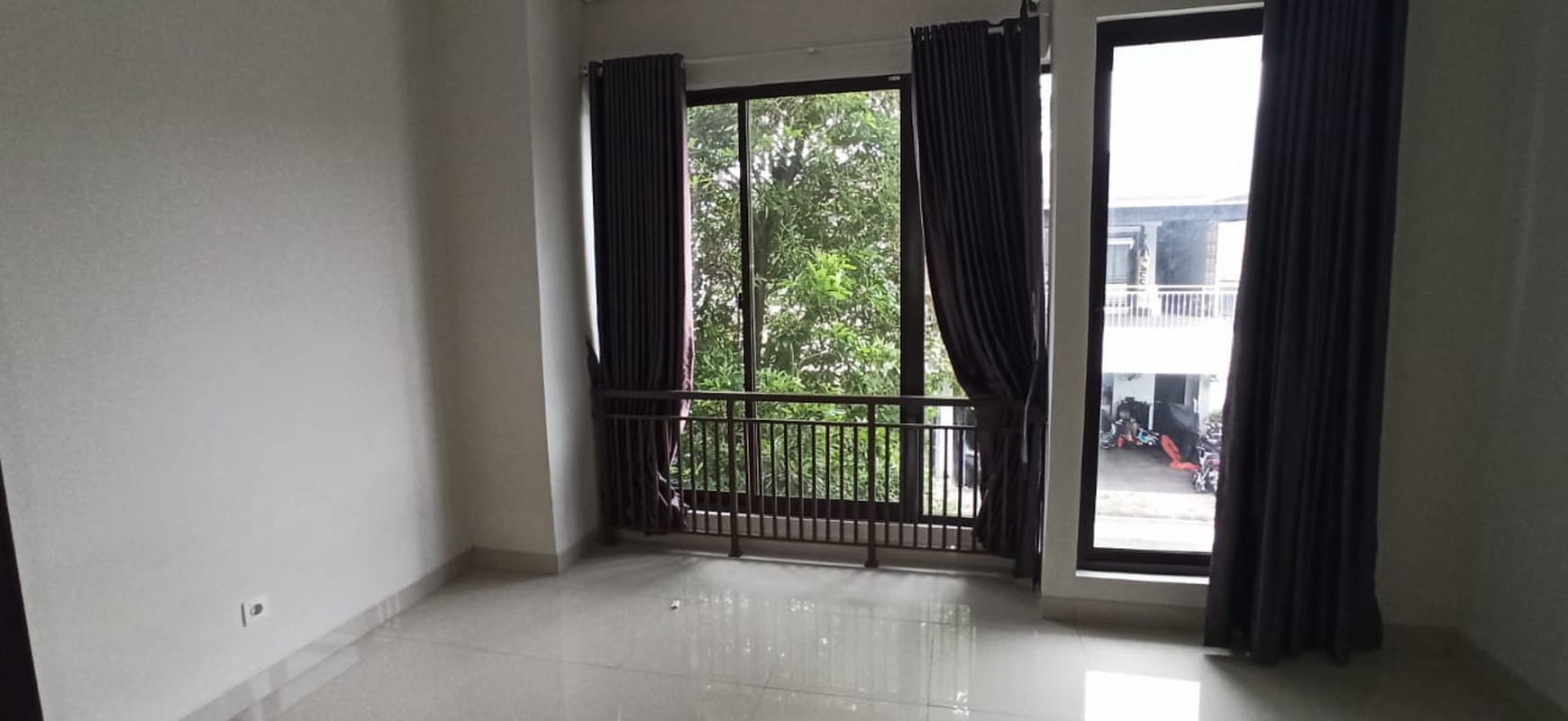Rumah di The Eminent, Cluster Ilustria BSD City