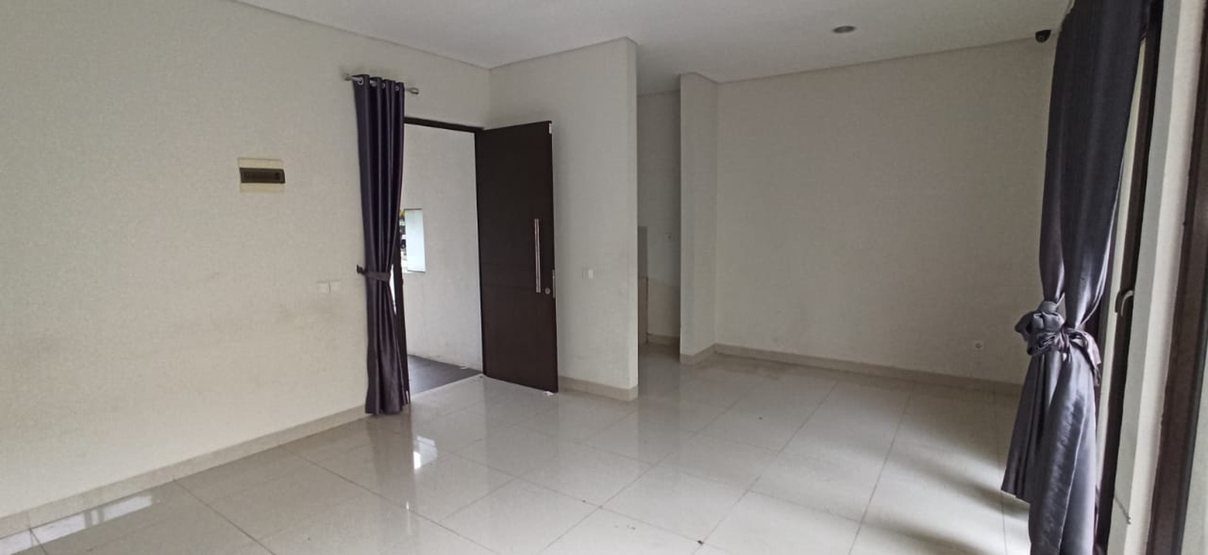 Rumah di The Eminent, Cluster Ilustria BSD City