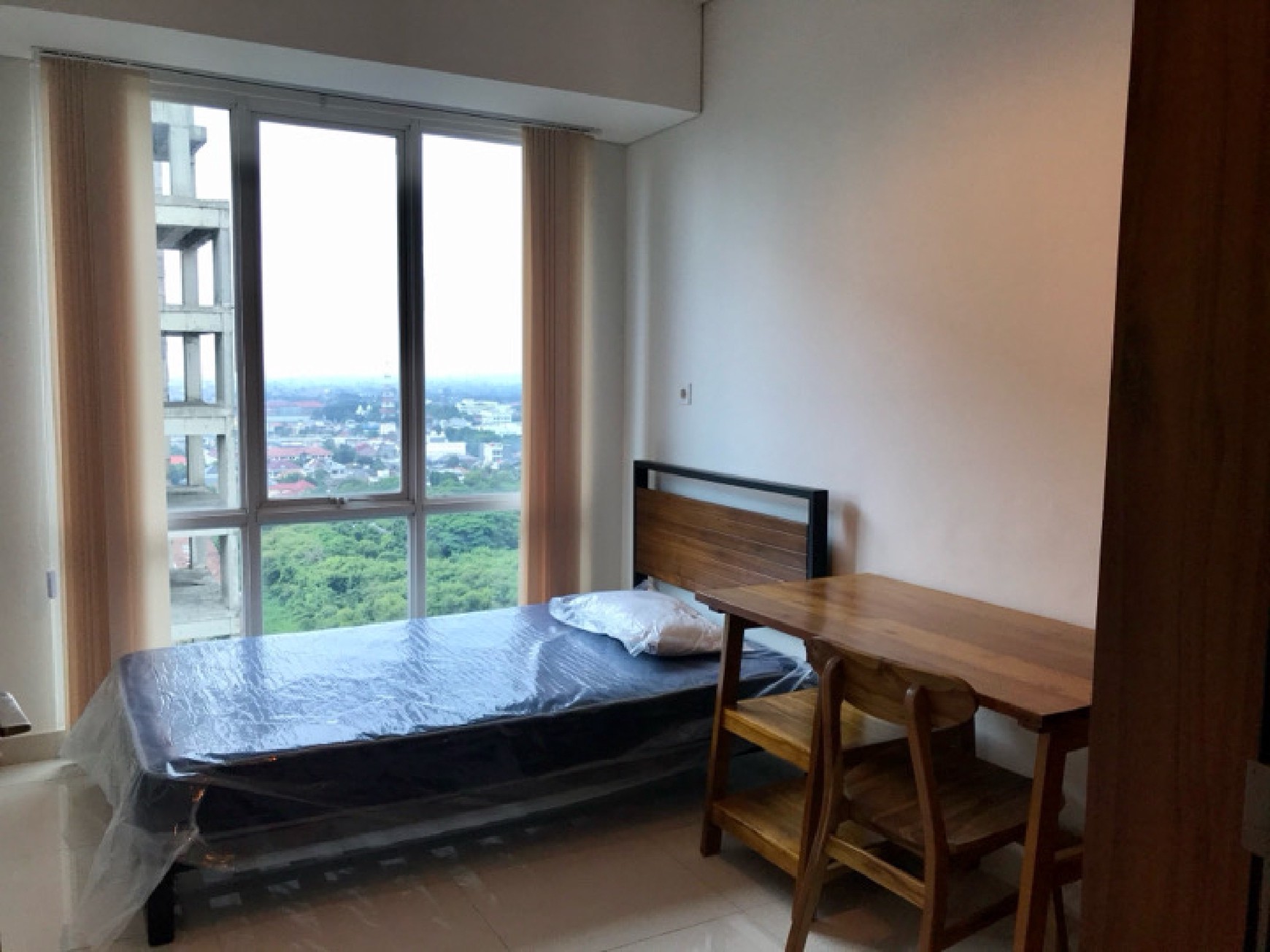 Apartemen Furnished Posisi Hook Siap Huni Tinggal Bawa Koper