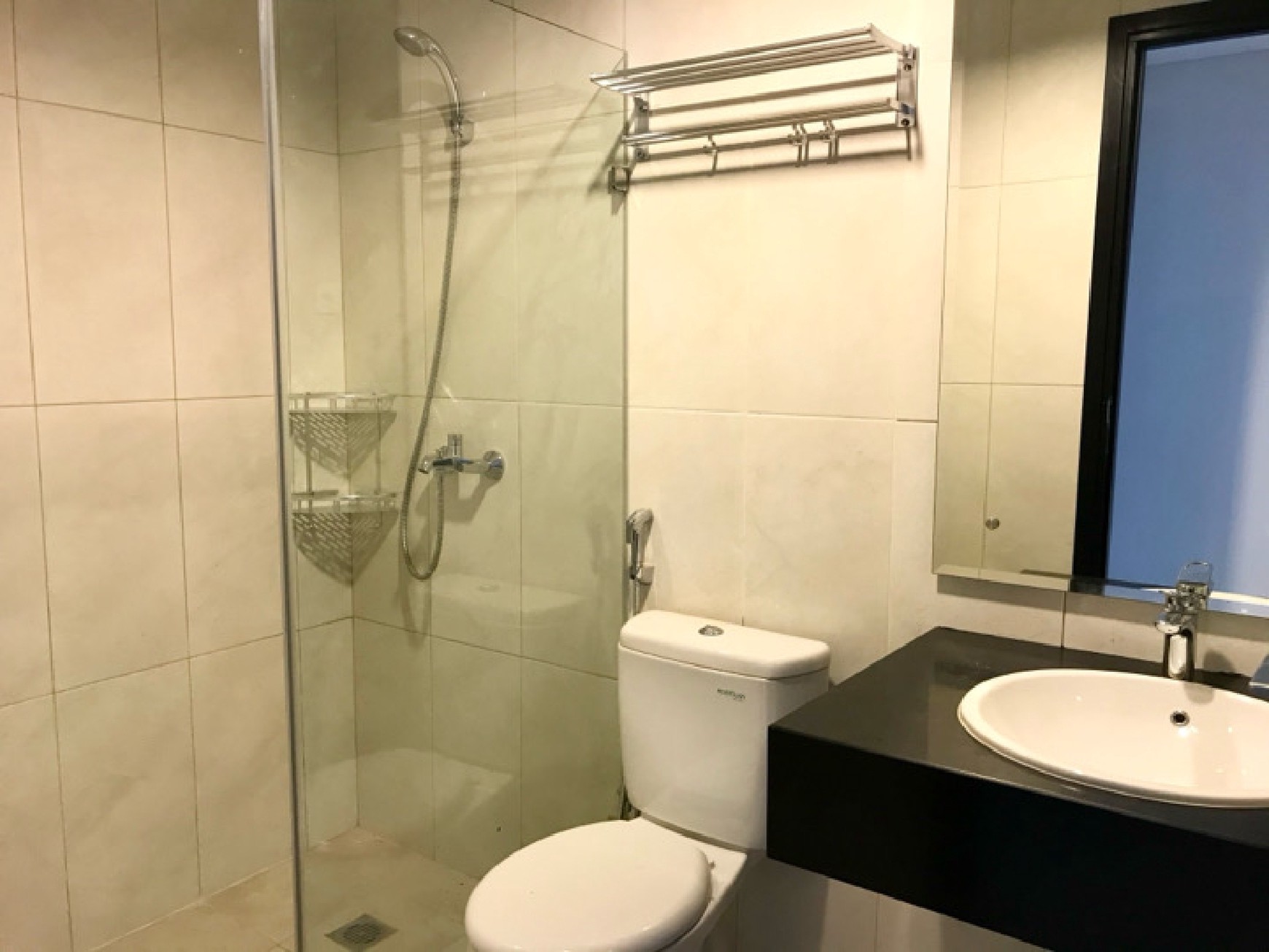 Apartemen Furnished Posisi Hook Siap Huni Tinggal Bawa Koper