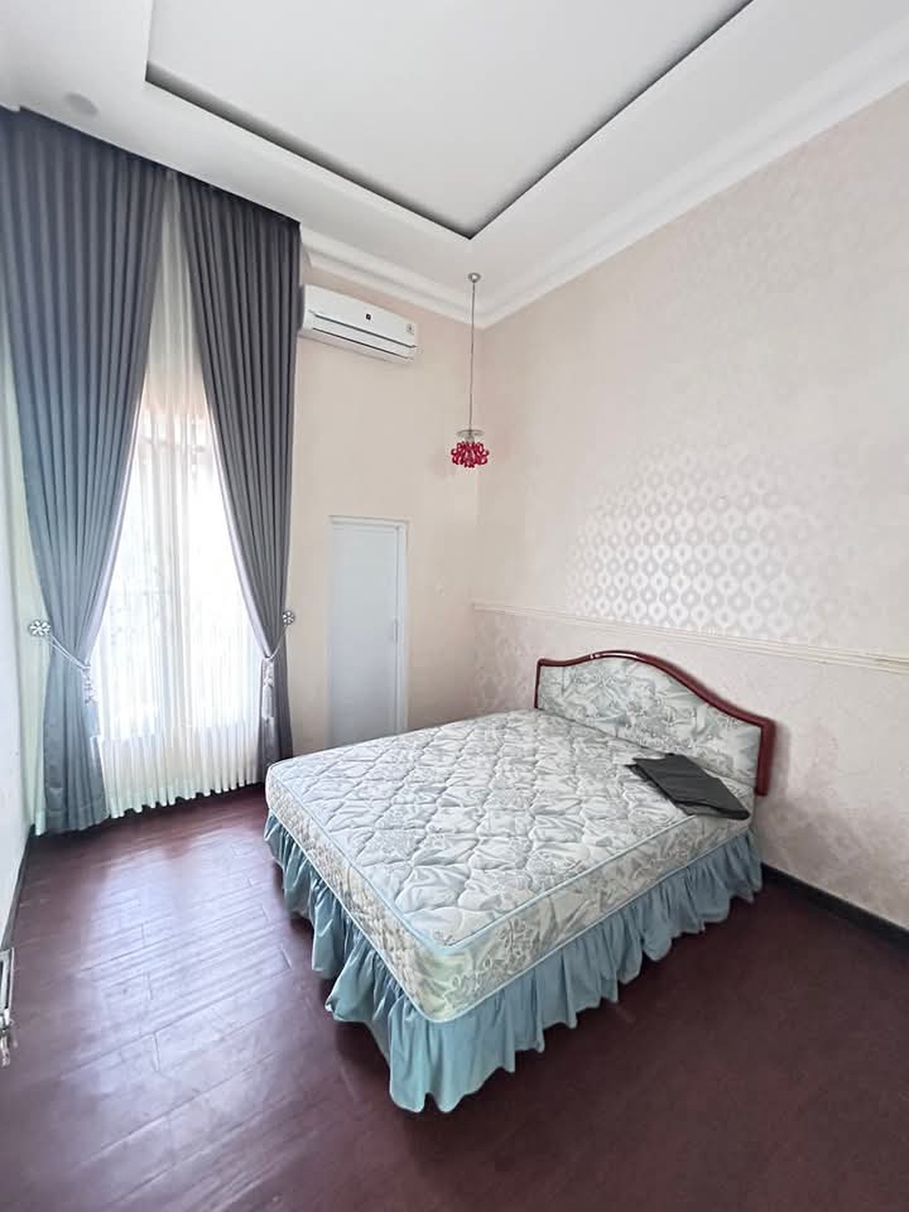 rumah estetik lt 118 m2 di teluk betung