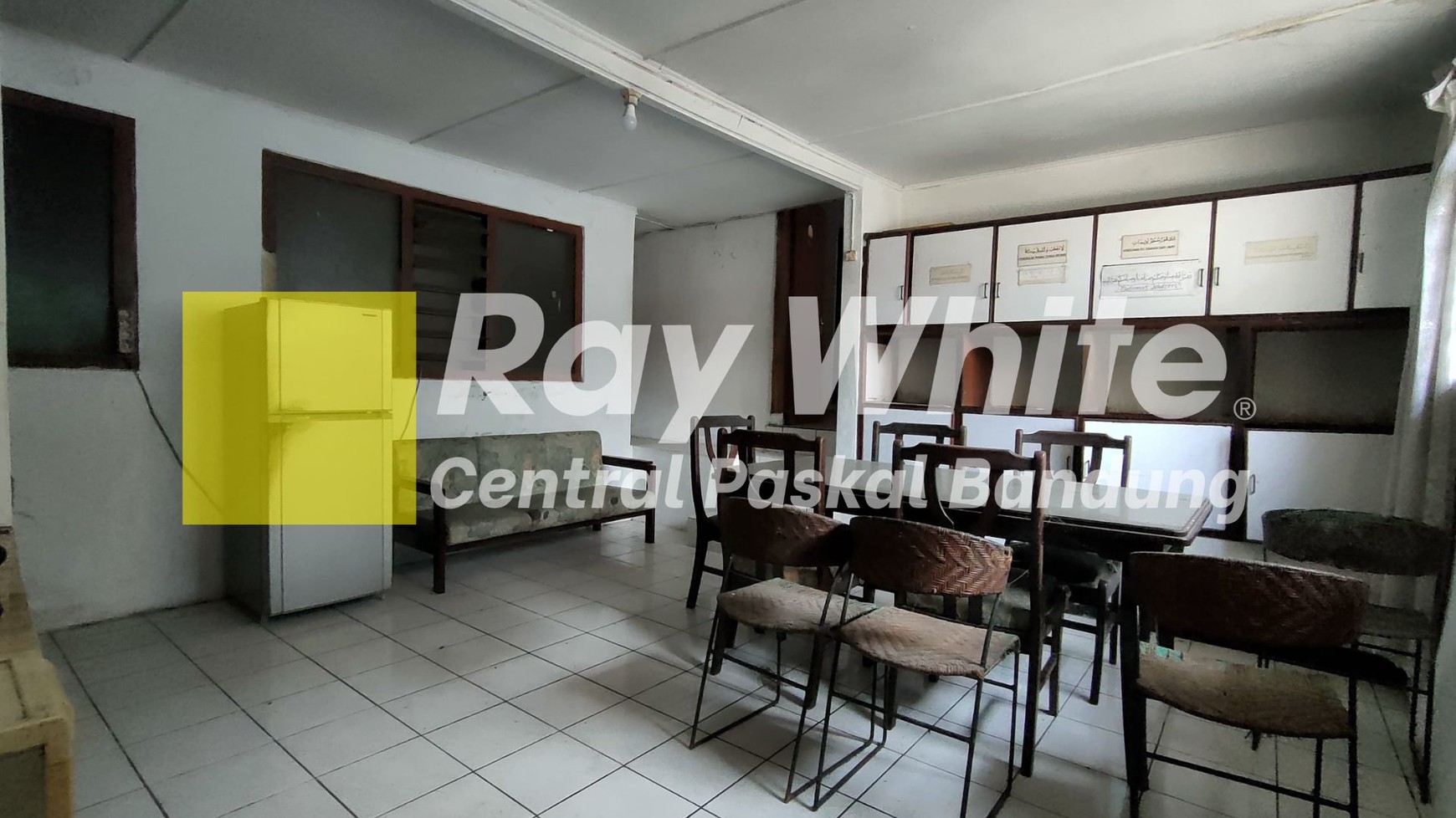 Rumah di Kebon Sirih Dalam Bandung Dekat BMC