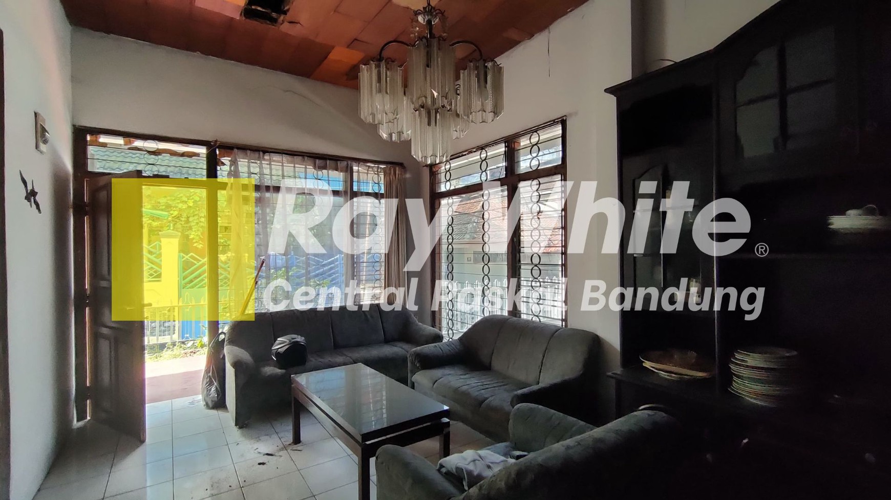 Rumah di Kebon Sirih Dalam Bandung Dekat BMC