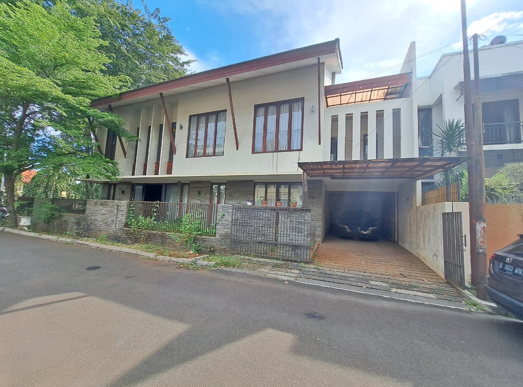 Rumah Hook di Puri Bintaro Sektor 9