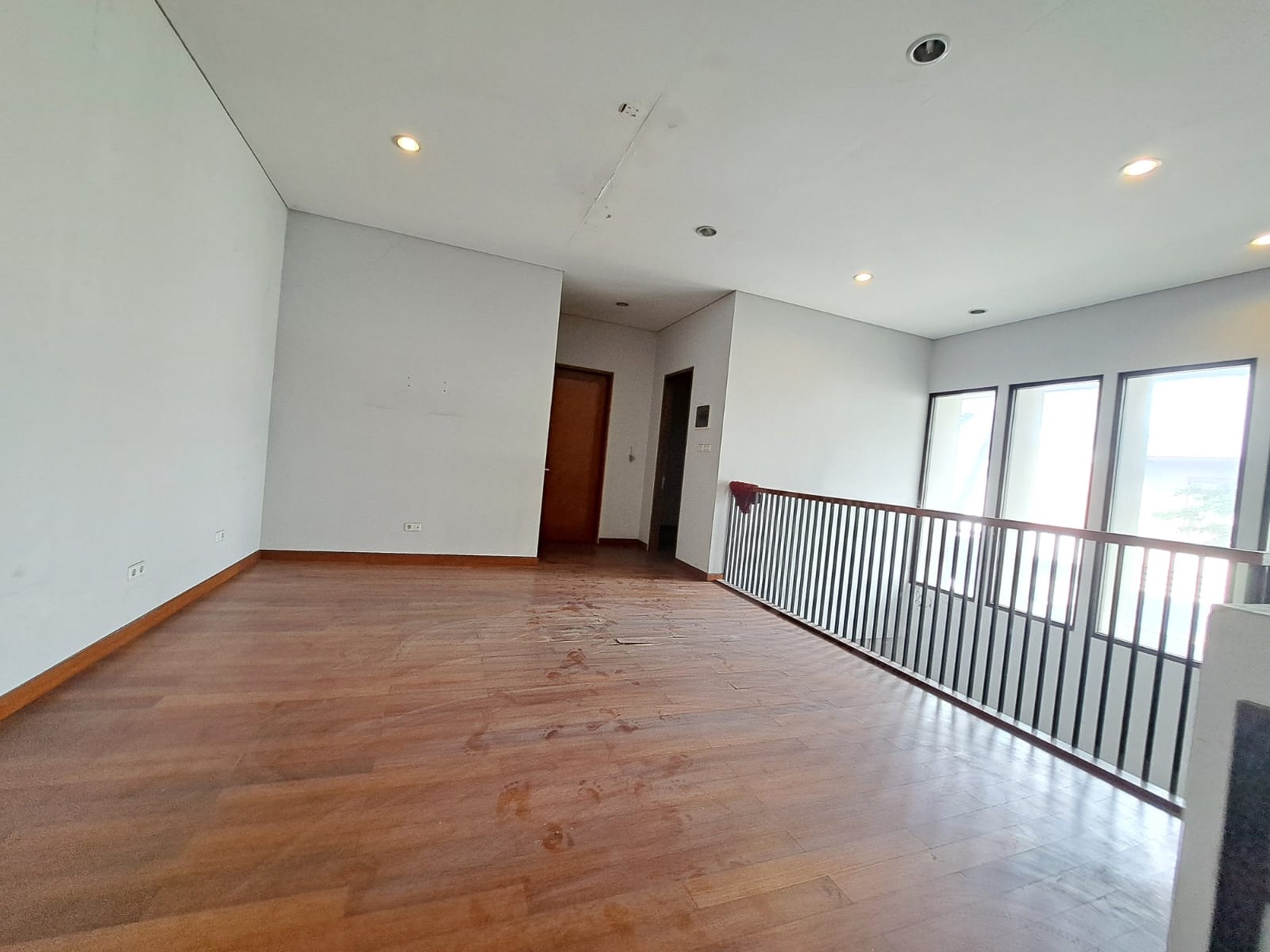Rumah Hook di Puri Bintaro Sektor 9