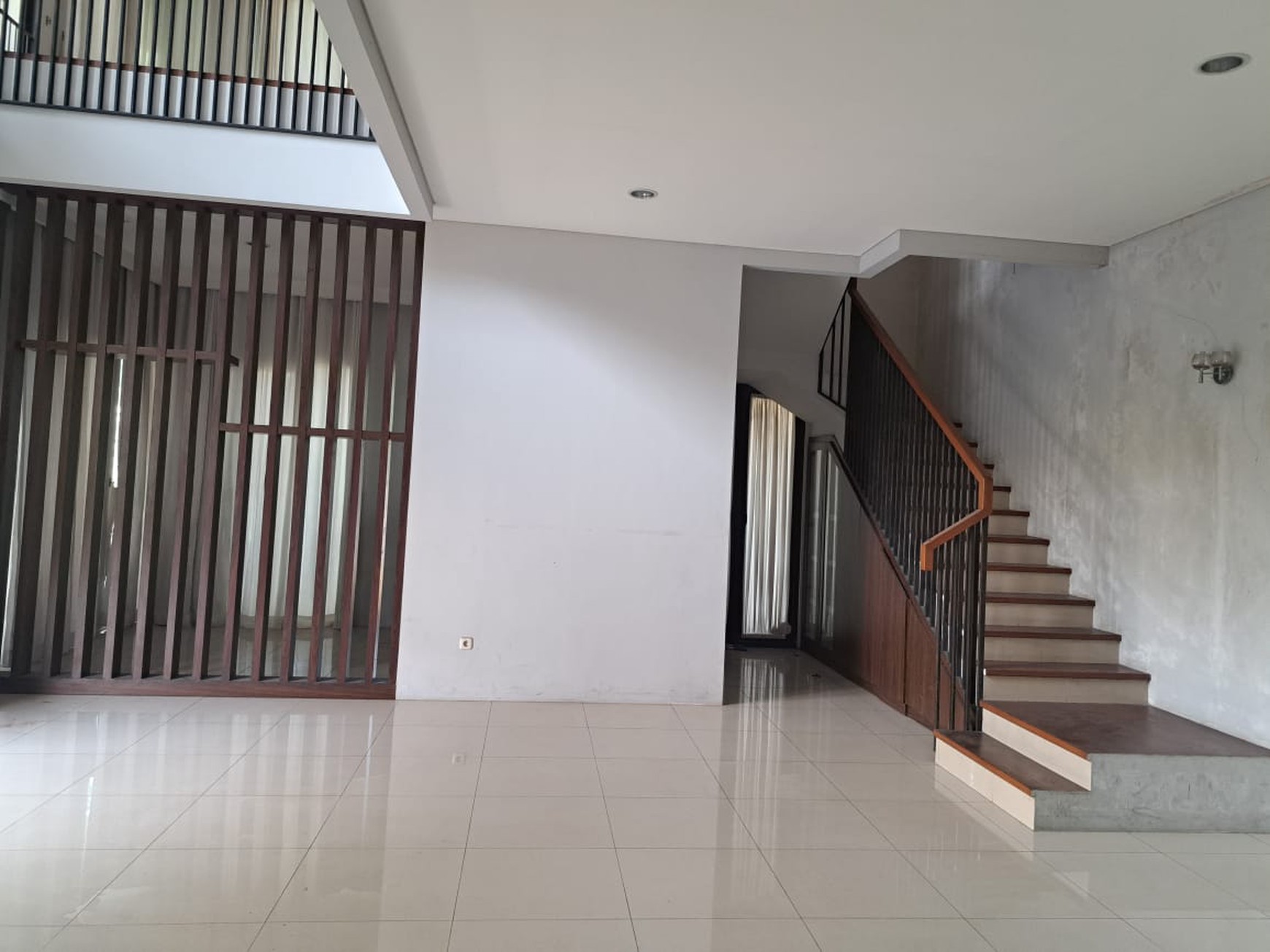 Rumah Hook di Puri Bintaro Sektor 9