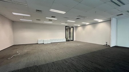 Office Space di Sahid Sudirman 