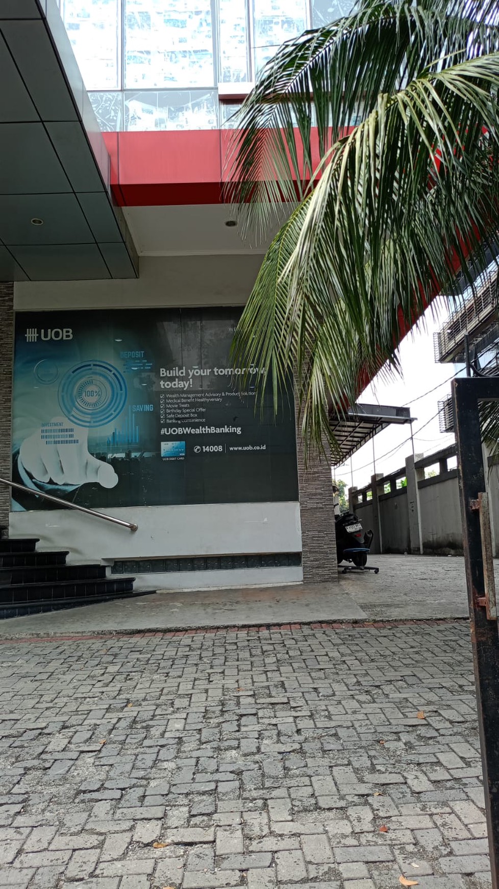 Gedung 6 Lantai Lokasi bagus di Cideng, Gambir Jakarta Pusat