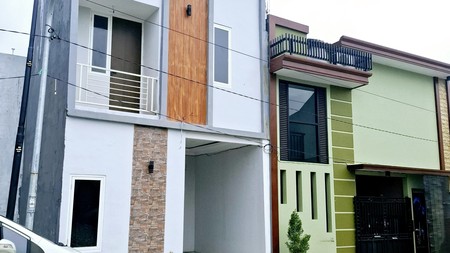 Rumah dijual di Rungkut