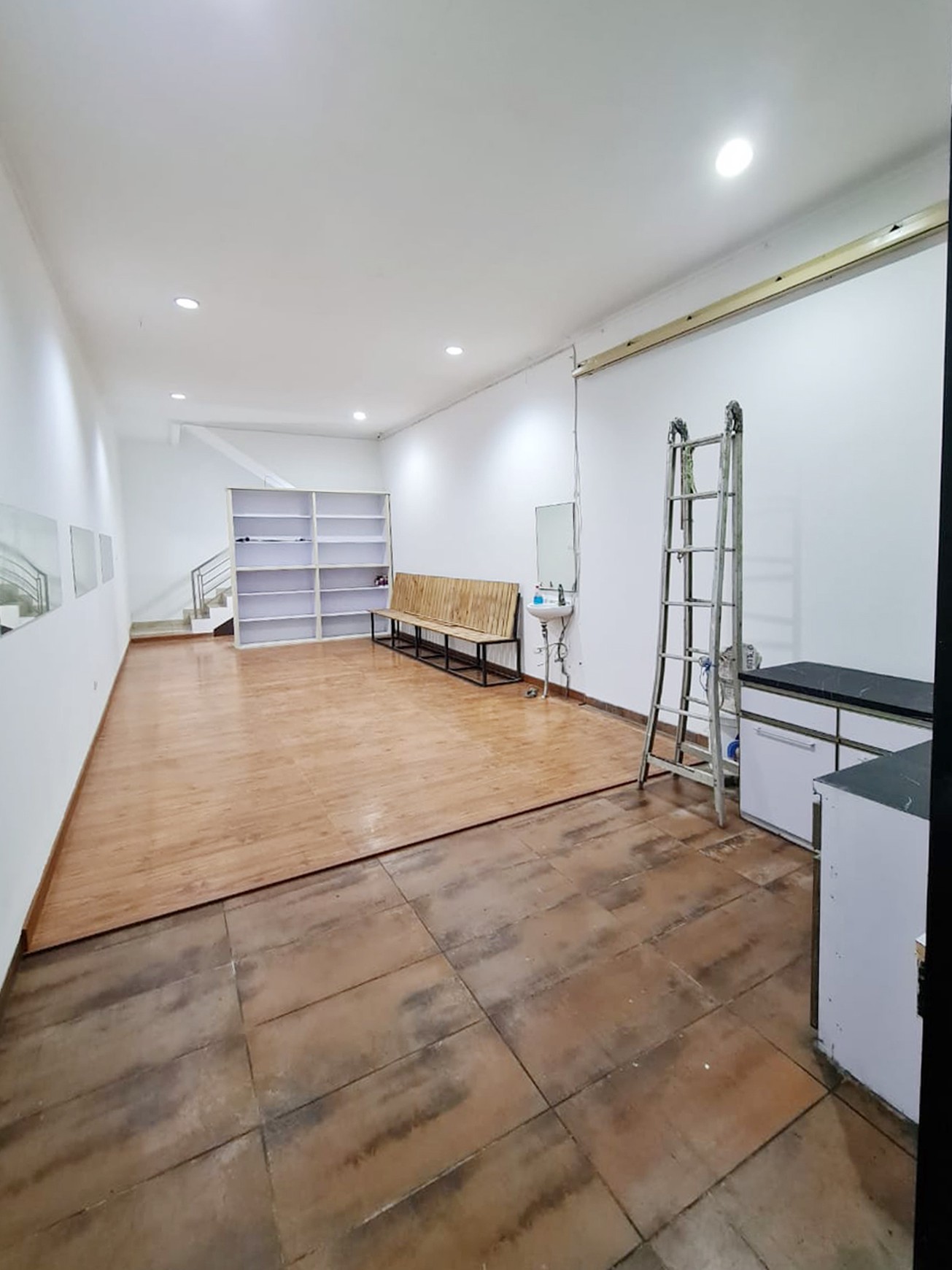 Rumah Hitung Tanah Area Cipete