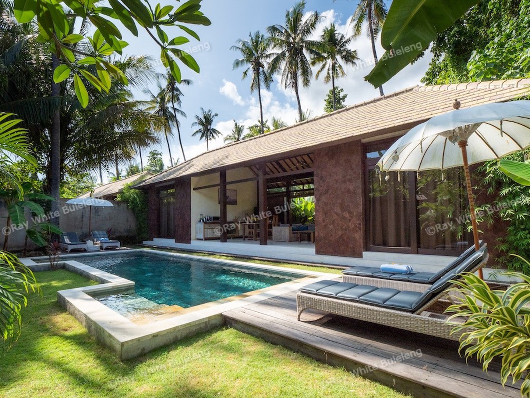 Package of 2 charming beachside villas for sale north Bali