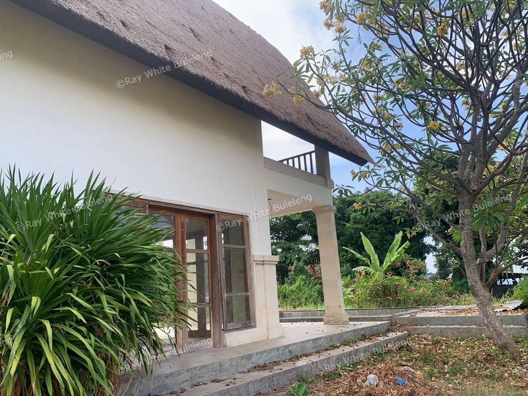 Limited Offer! Hot Sale Stunning Beachfront Land!