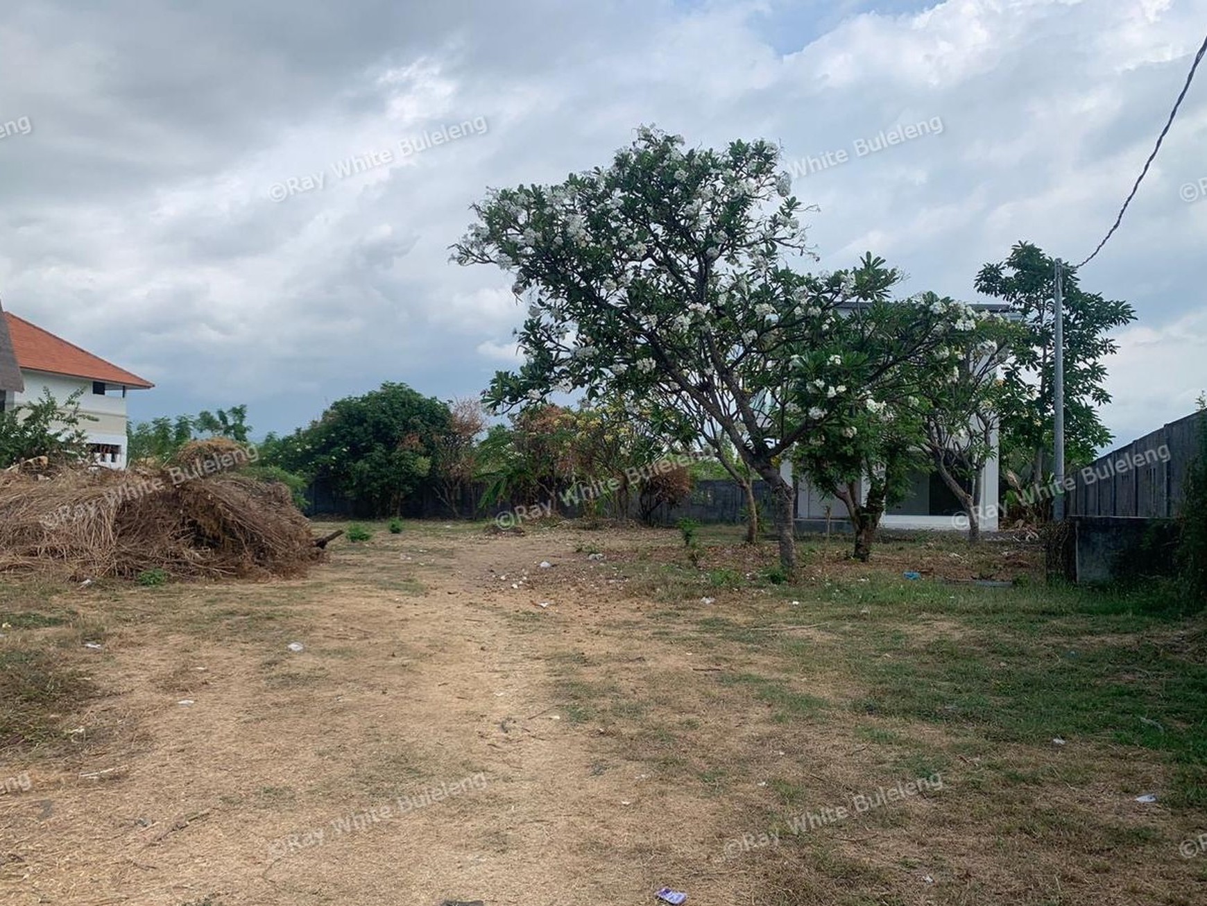 Limited Offer! Hot Sale Stunning Beachfront Land!