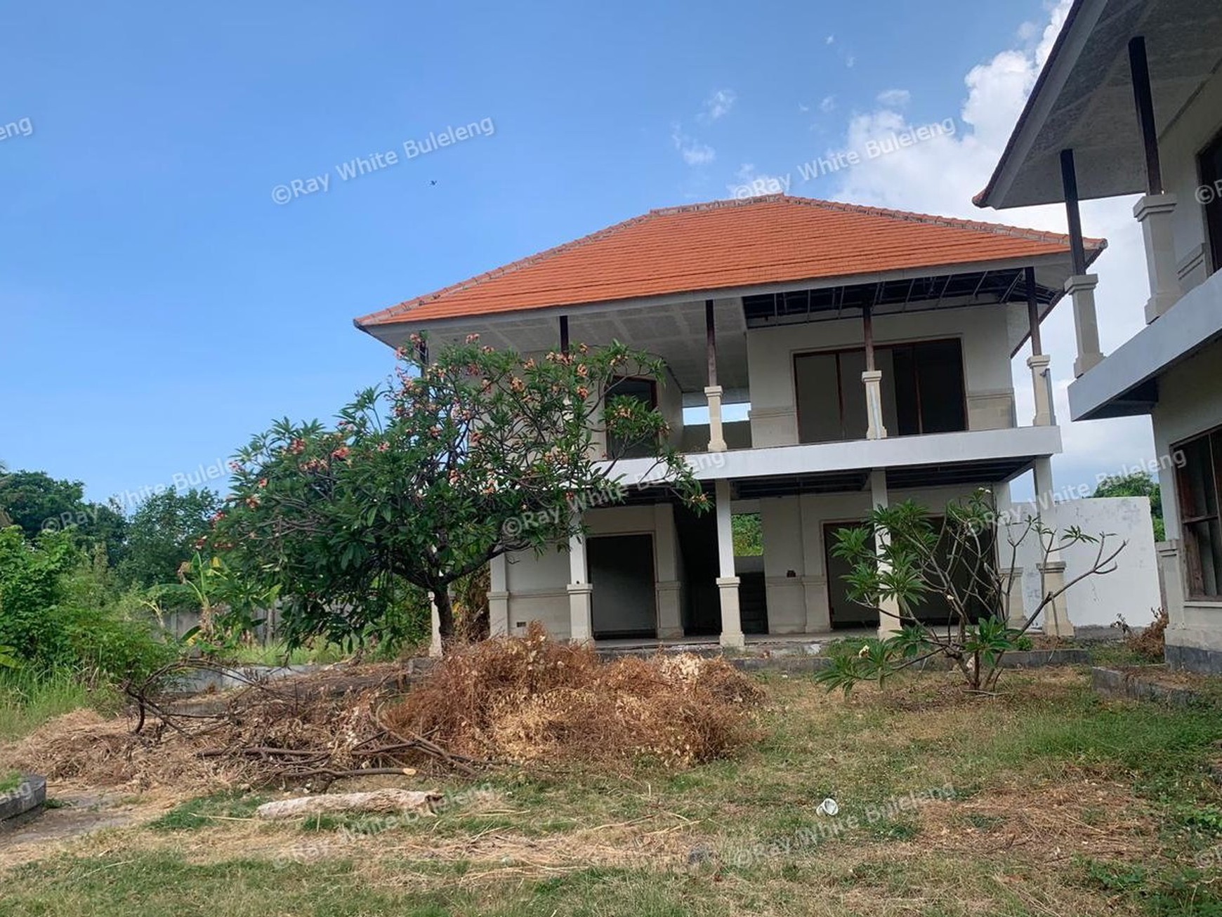 Limited Offer! Hot Sale Stunning Beachfront Land!