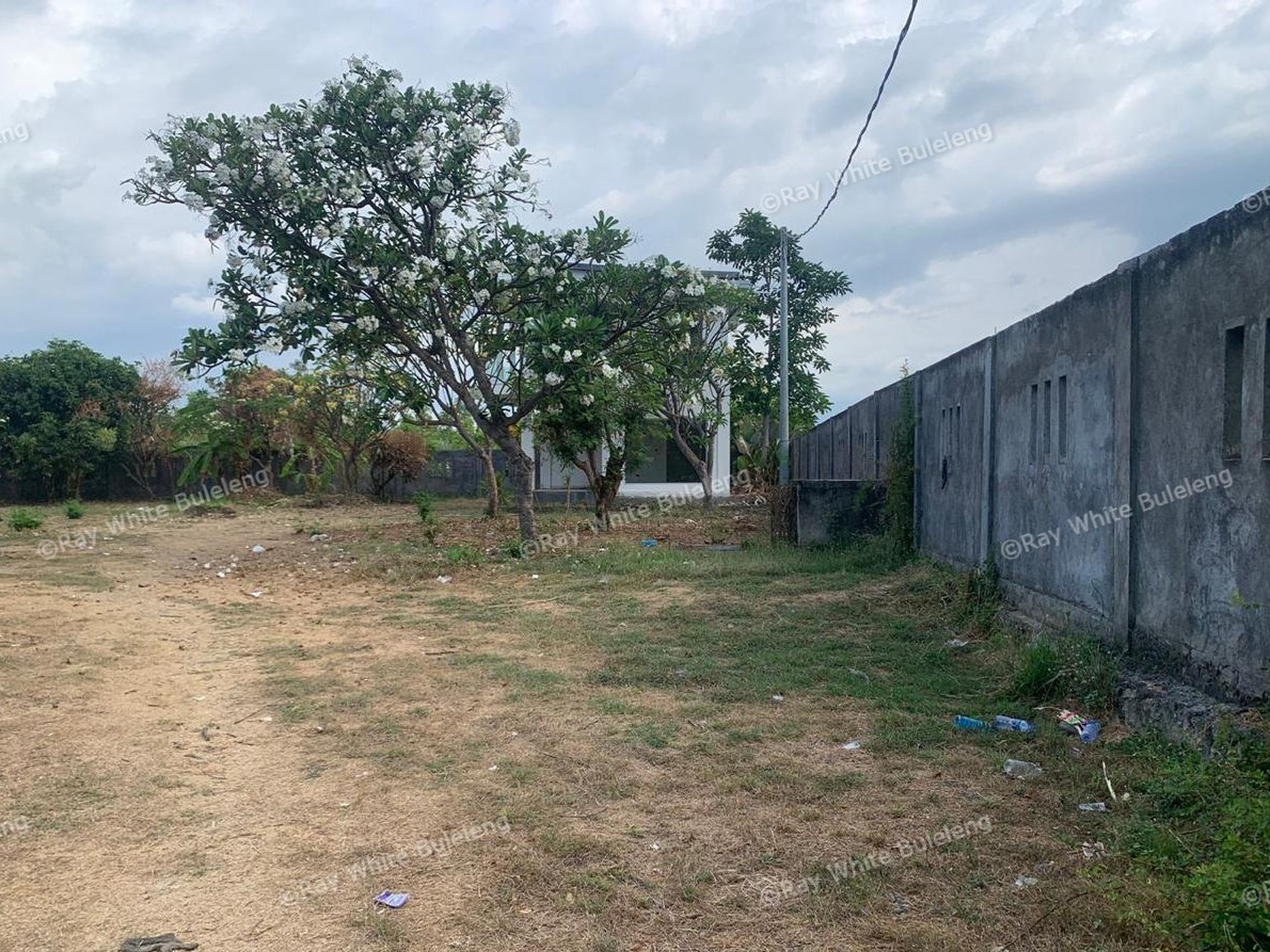 Limited Offer! Hot Sale Stunning Beachfront Land!