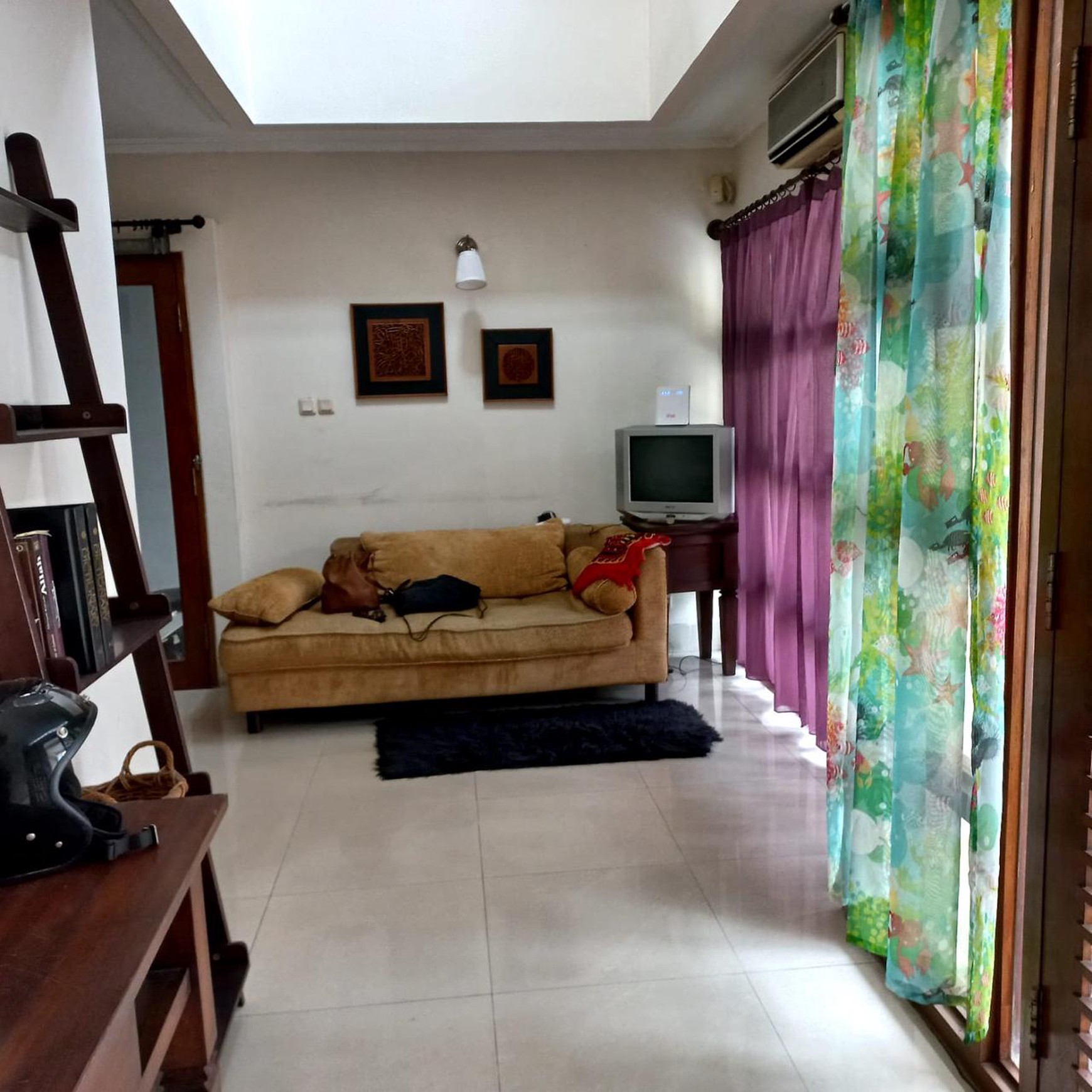 Rumah Bagus, lingkungan aman dan nyaman di Pondok Ranji.