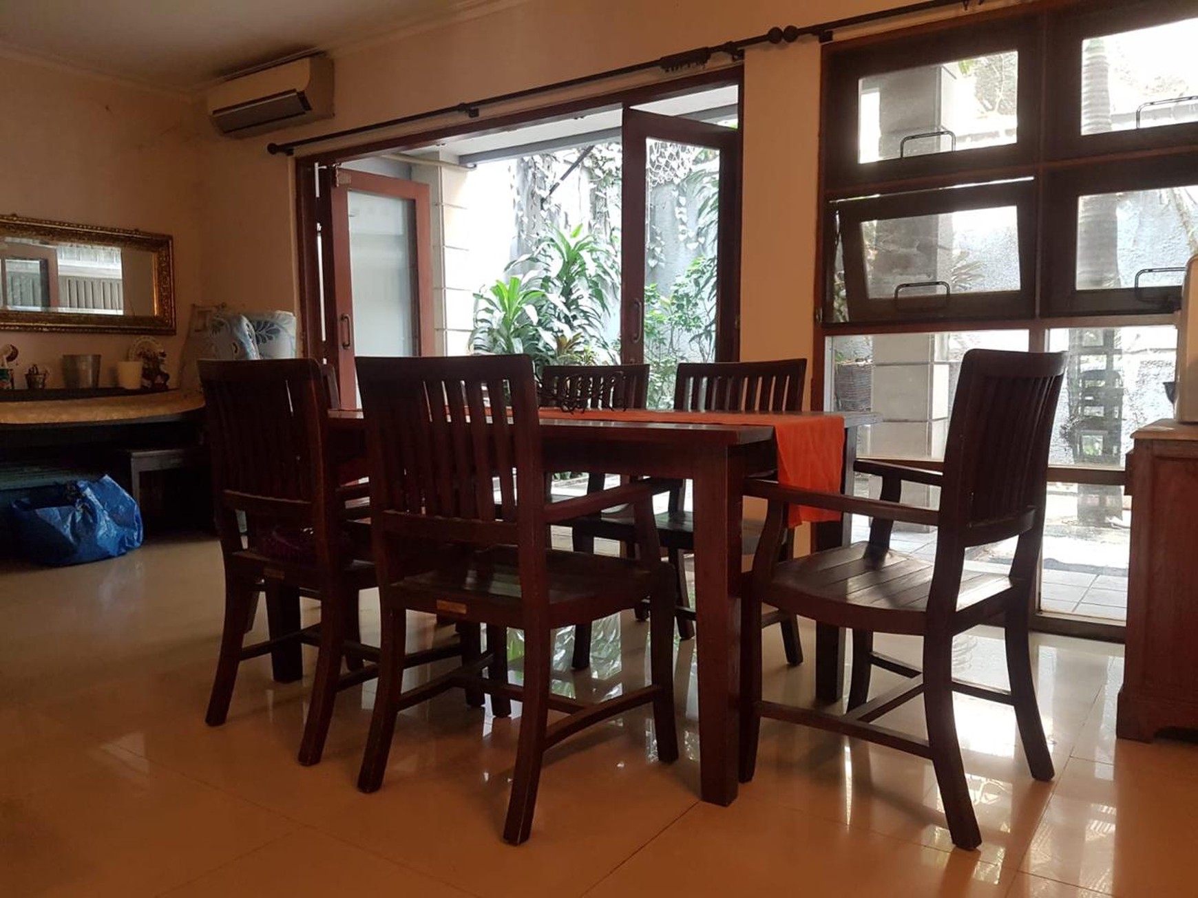 Rumah Bagus, lingkungan aman dan nyaman di Pondok Ranji.