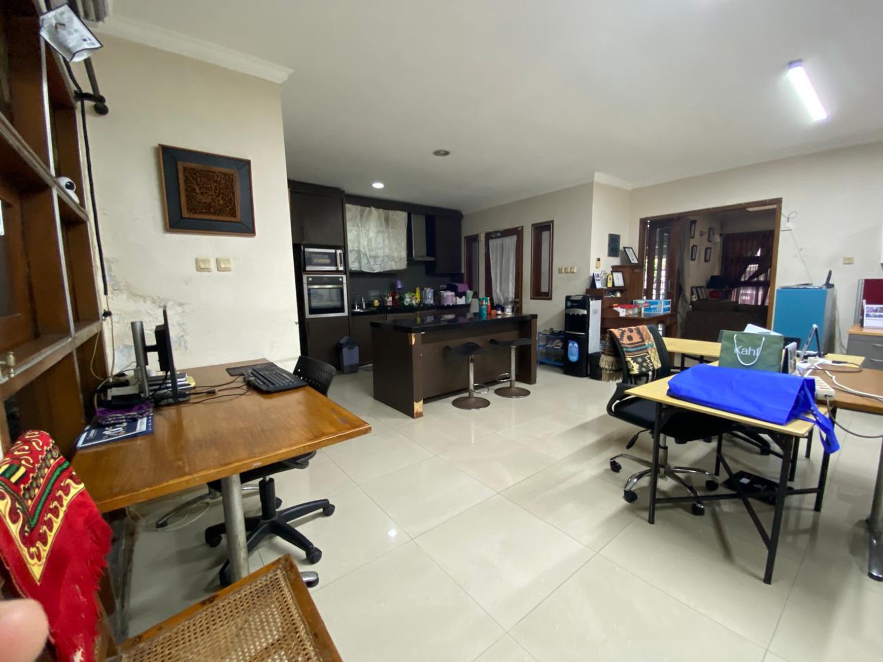 Rumah Bagus, lingkungan aman dan nyaman di Pondok Ranji.