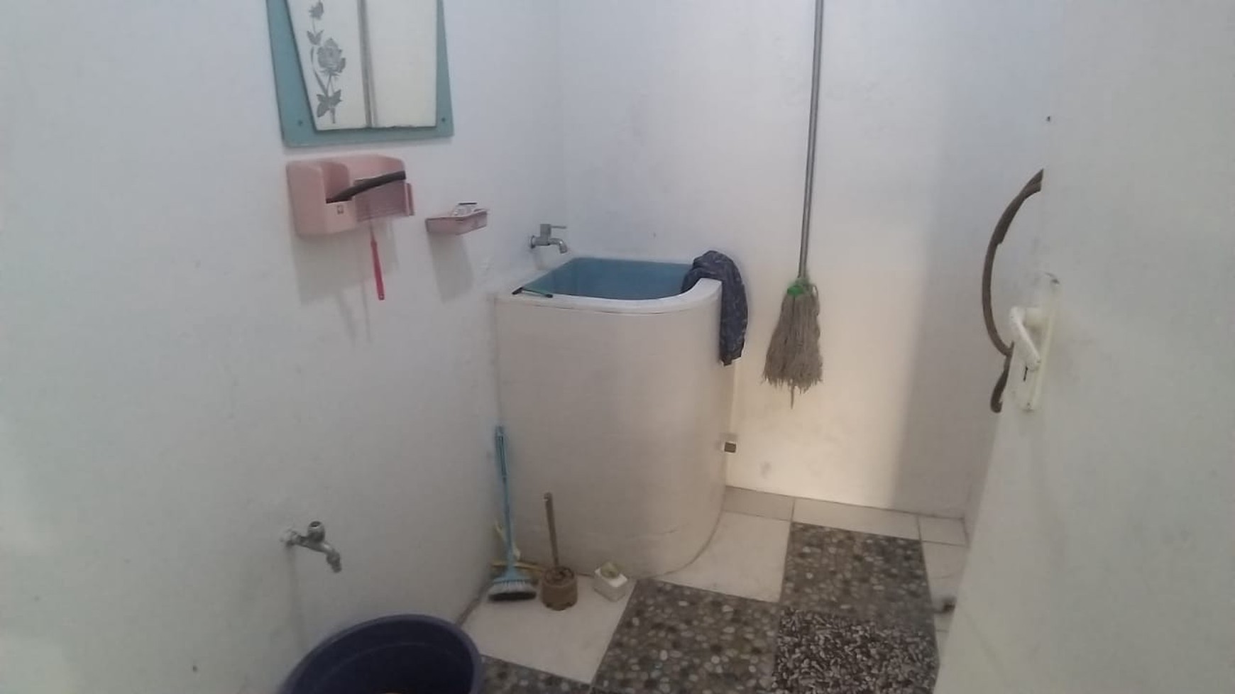 Rumah 2 Lantai di Gudang Peluru Tebet