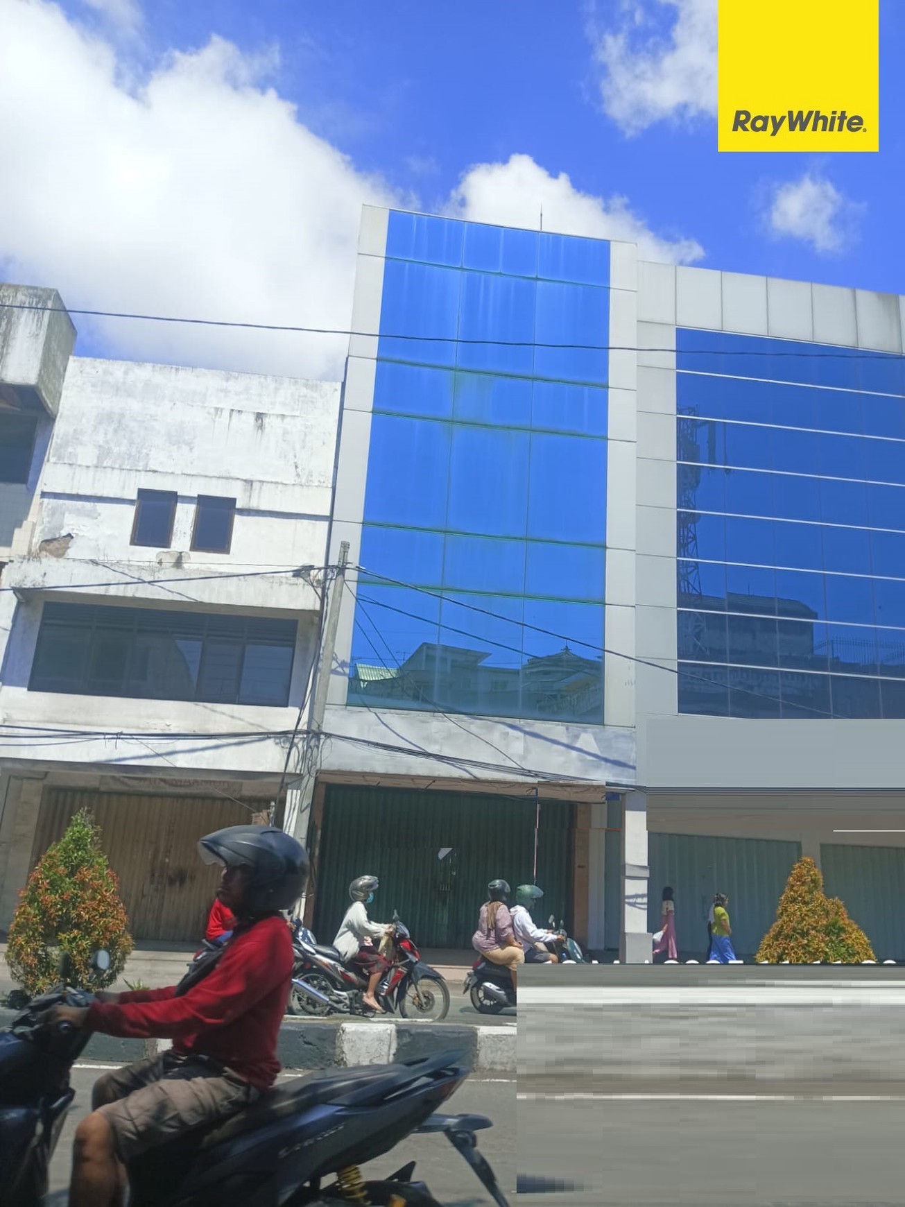 Dijual Ruko Area Komersial di Jalan Kapasan Surabaya