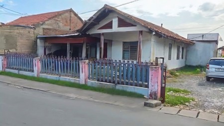 Rumah Bagus Di Jl Sunan Giri Ciledug Tangerang
