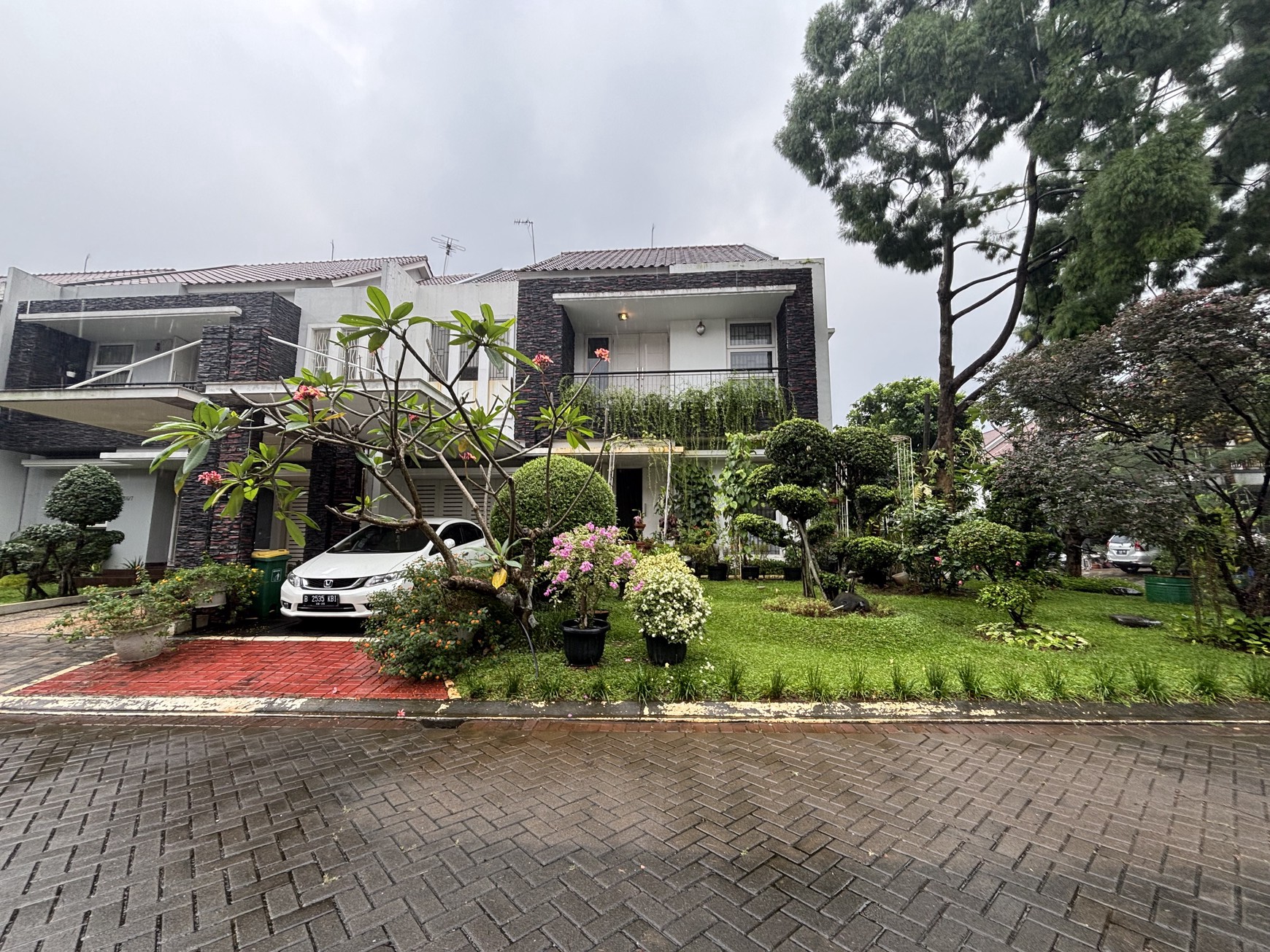 Rumah Bagus Di Cluster Unity Land Raffles Hills Cibubur Bogor