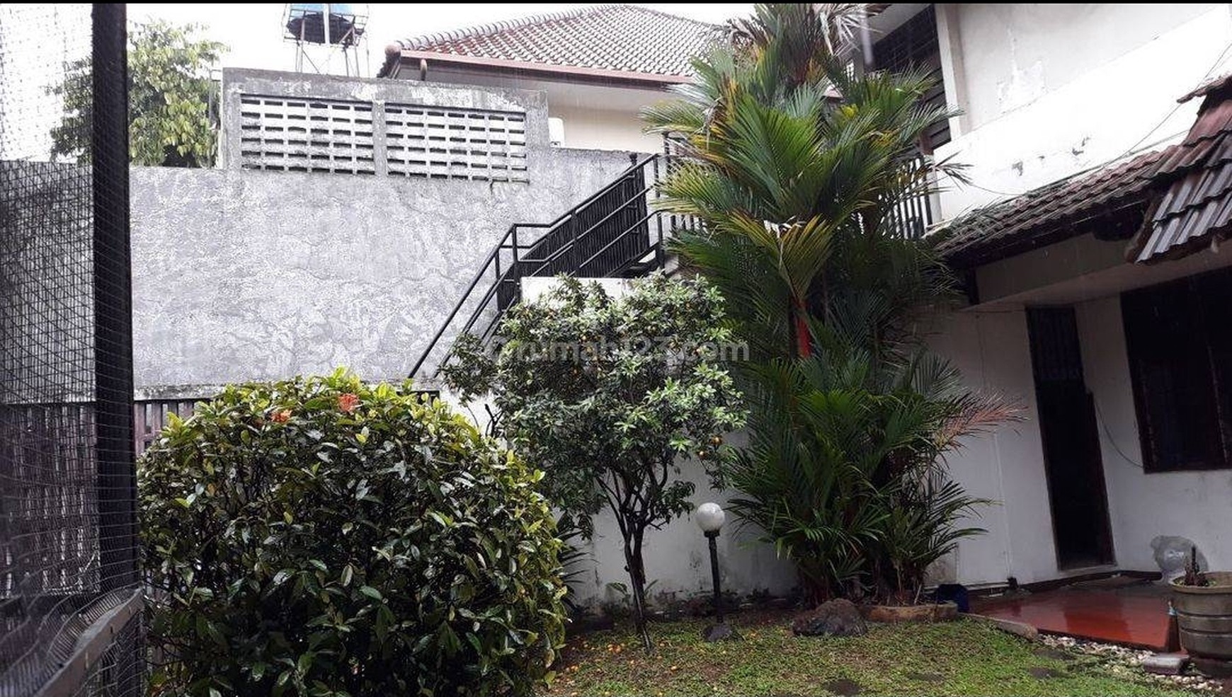Rumah Bagus Di Jl Tanah Kusir Jakarta Selatan
