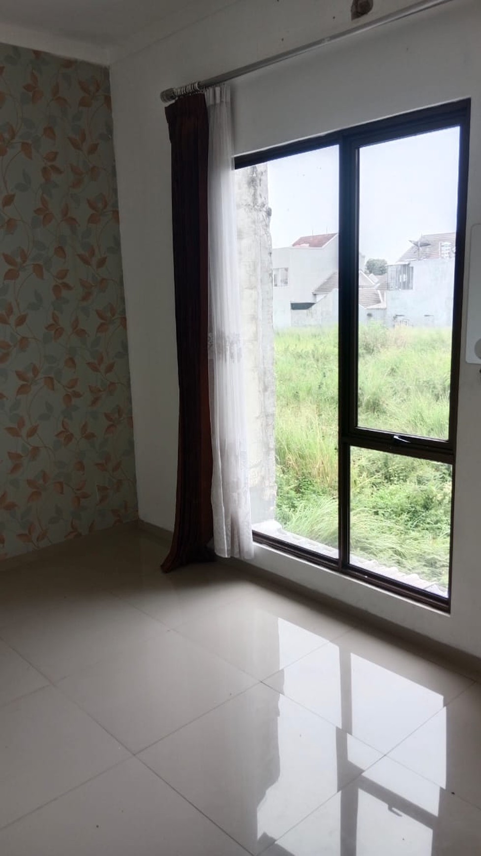 Rumah Bagus Di Fortune Essence, Graha Raya Bintaro Jaya