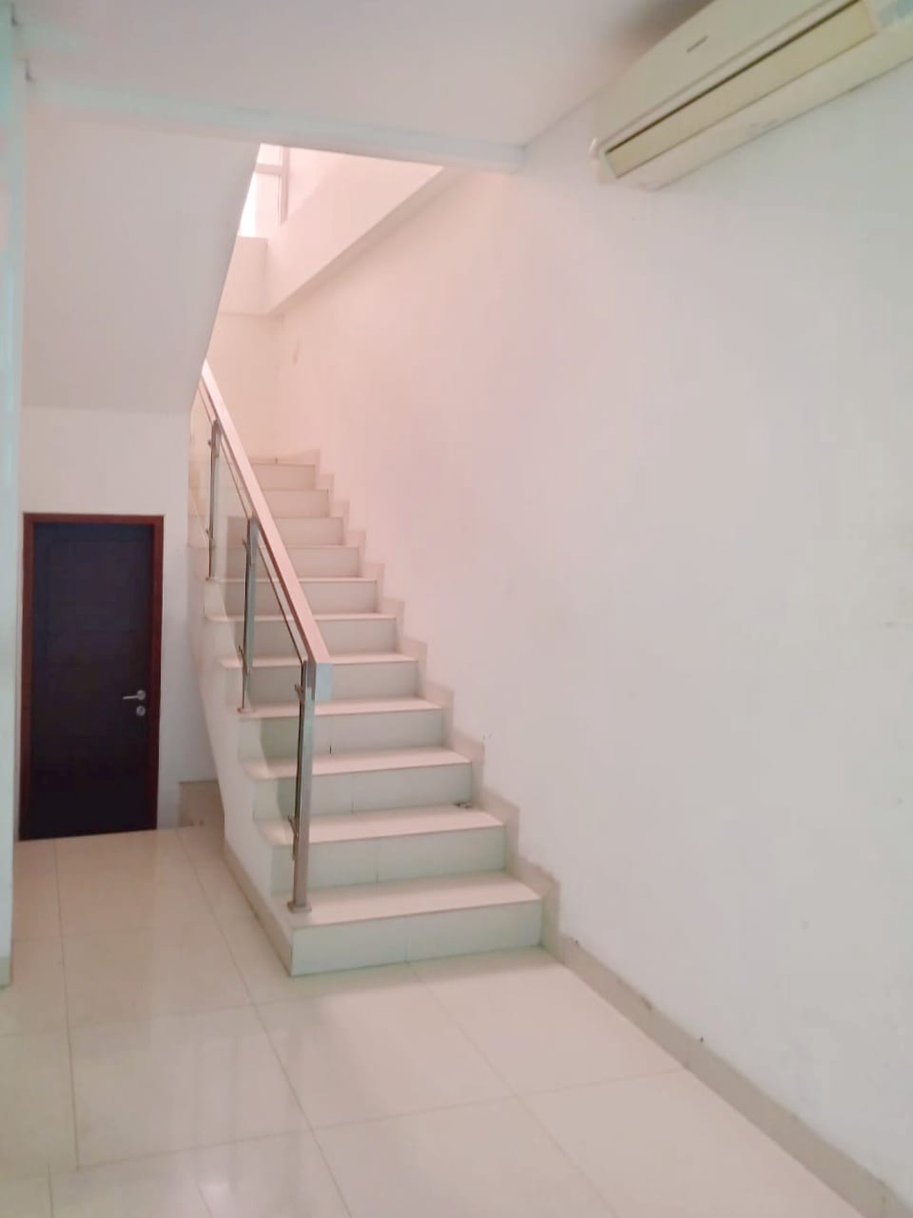 Rumah Bagus Di Jl Alam Pondok Indah Jakarta Selatan