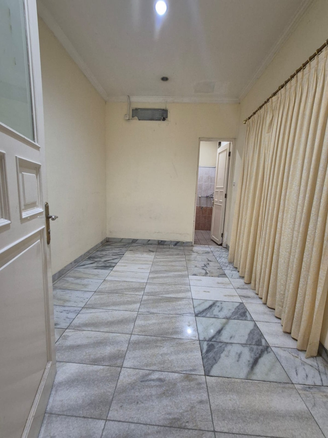 Rumah Bagus Di Taman Lebak Bulus Jakarta Selatan