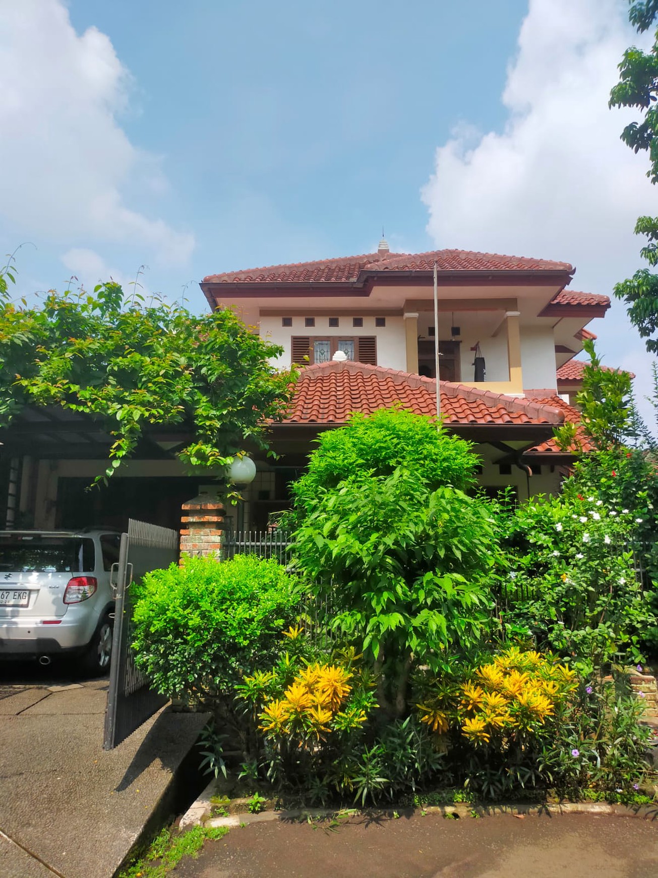 Rumah Bagus Di Perum Griya Depok Asri Sukmajaya Depok