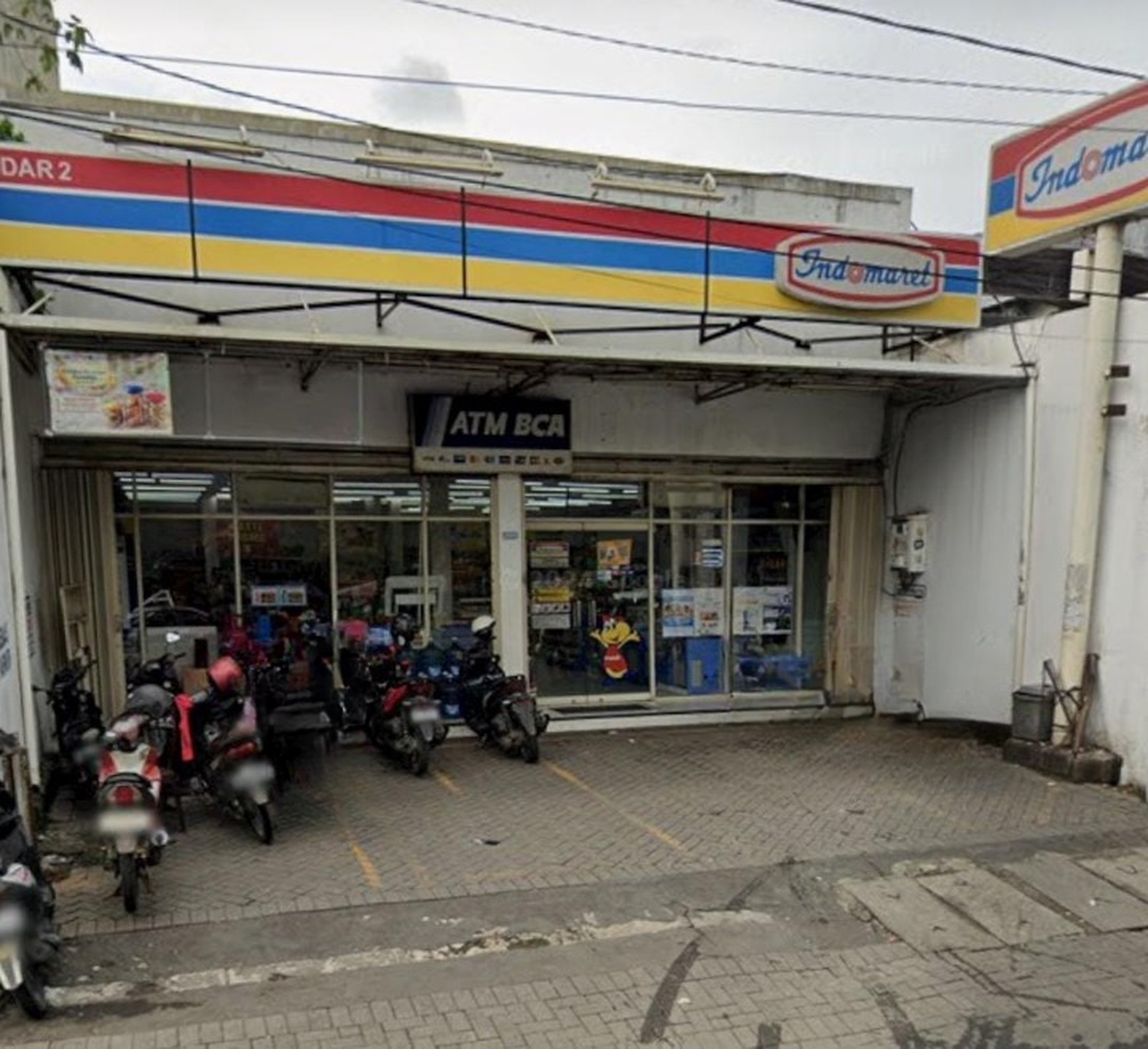 DIJUAL TEMPAT USAHA DI KOMERSIAL AREA, JL. RAYA TIDAR - SURABAYA PUSAT