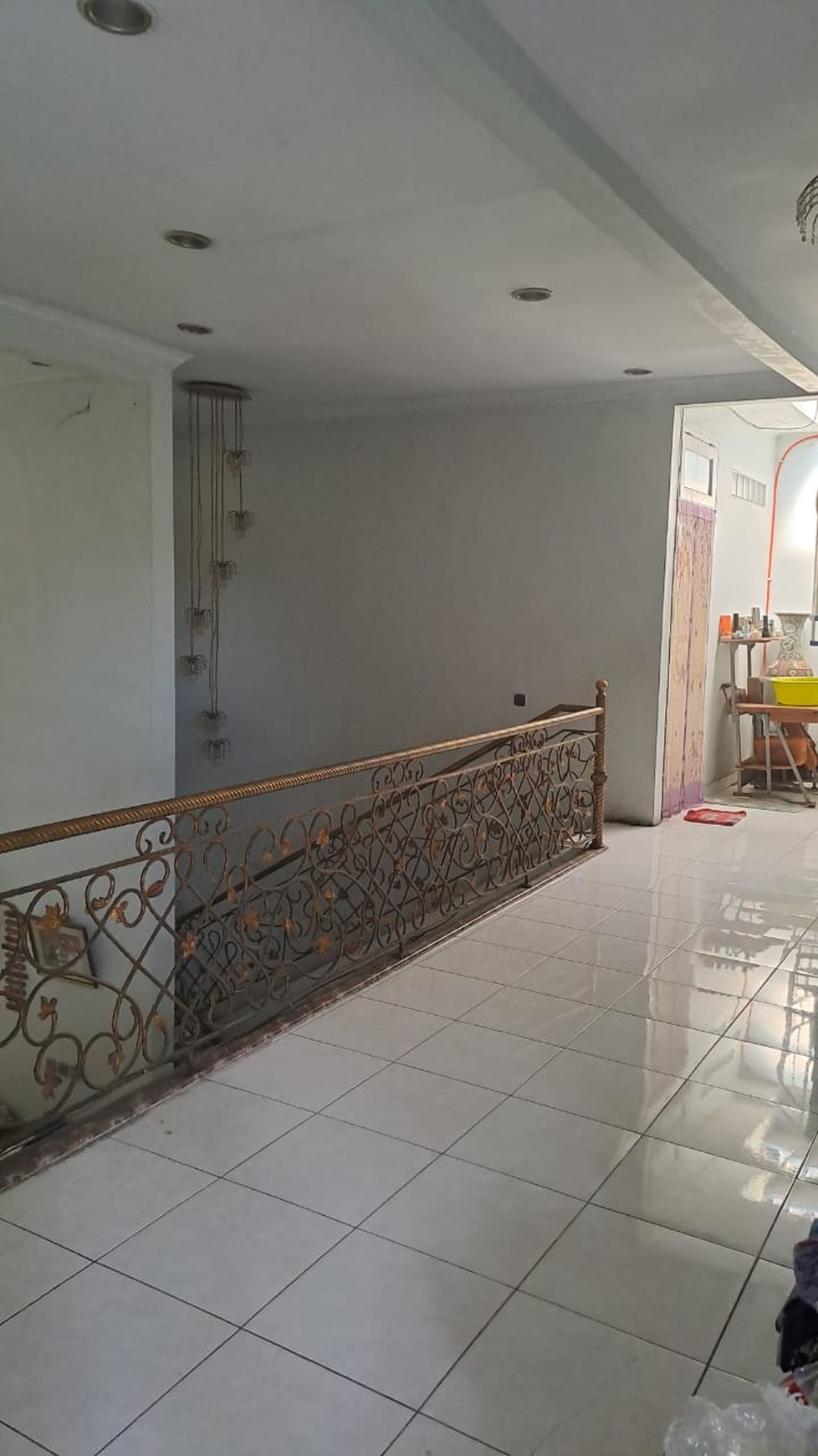 Rumah Lingkungan asri di Modernland Tangerang