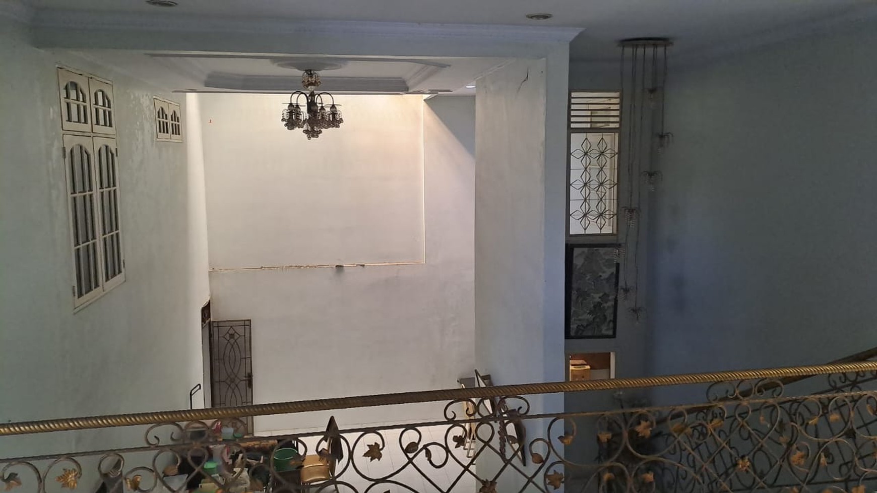 Rumah Lingkungan asri di Modernland Tangerang