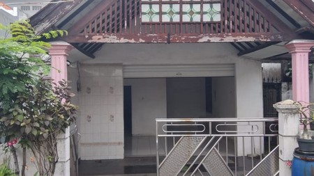 Dijual Rumah 2 lantai di Jl Kedung Anyar Surabaya Pusat